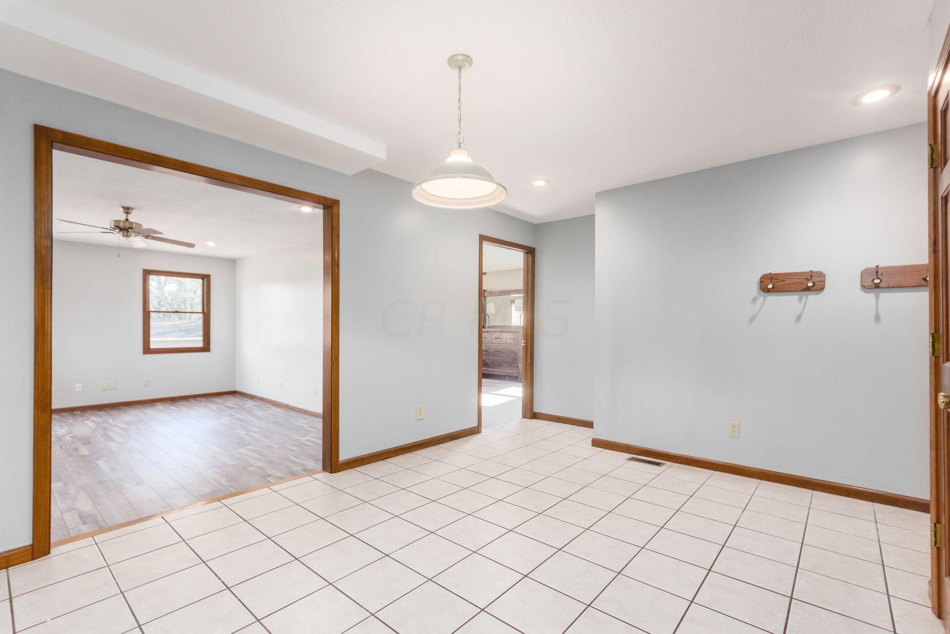 2365 W Choctaw Drive