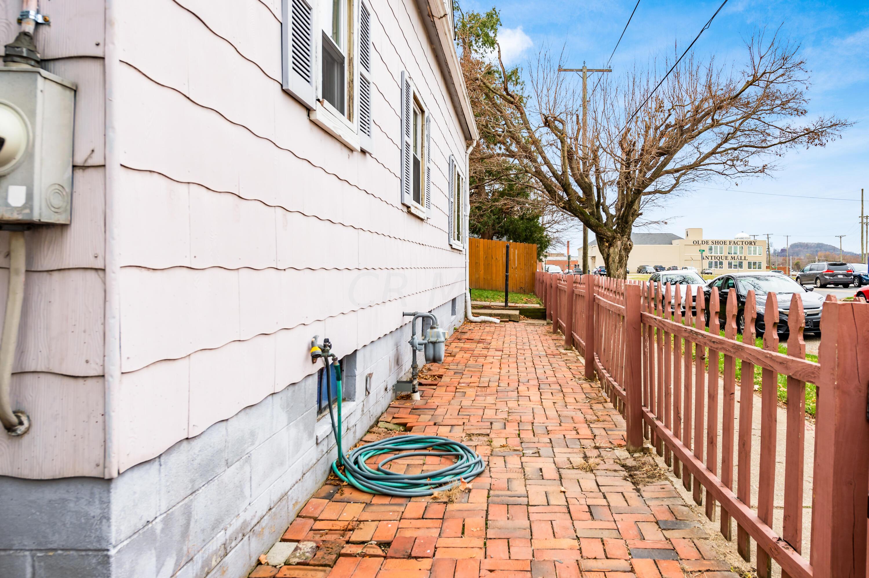 410 Forest Rose Avenue