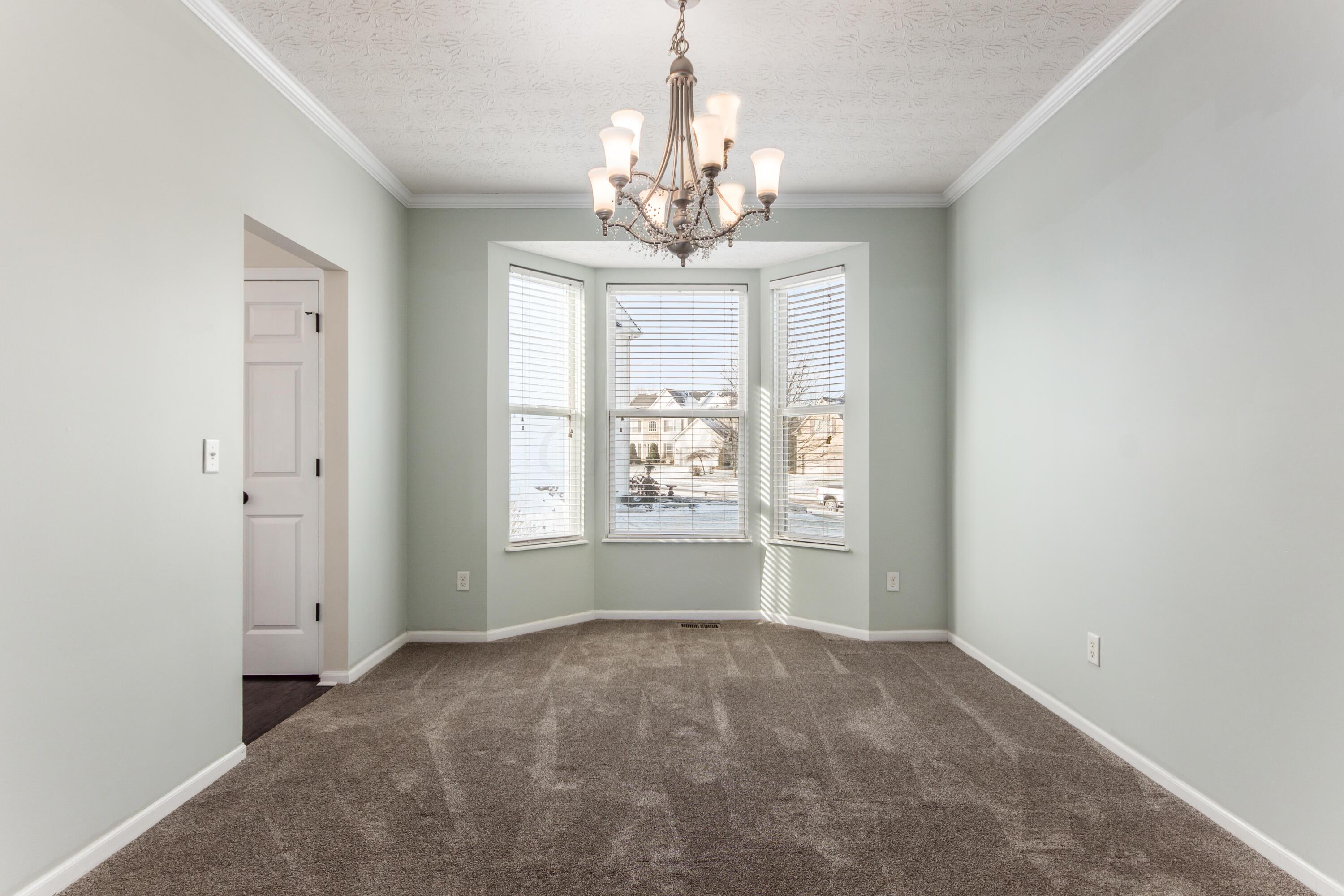 2538 Roe Drive