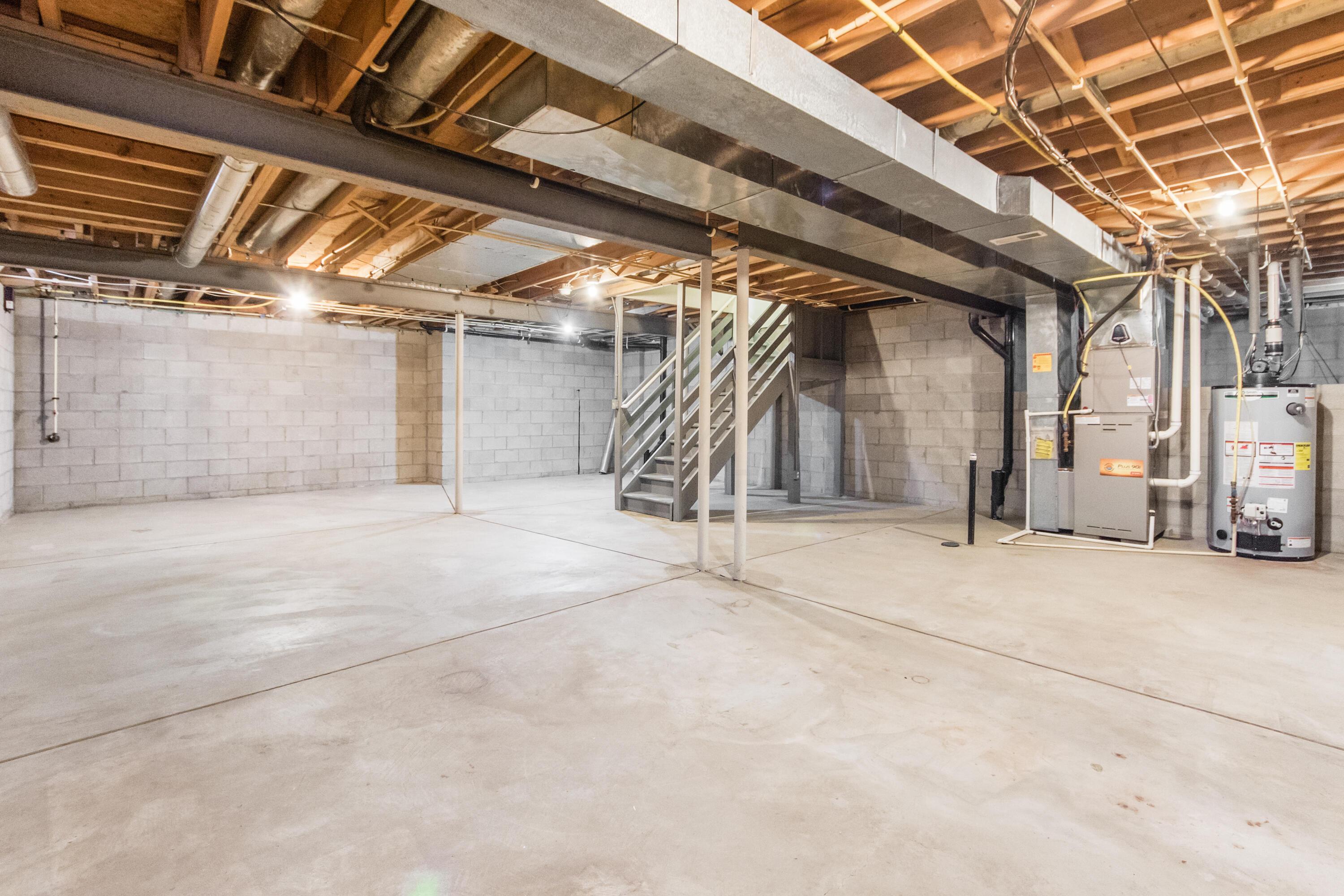 2538 Roe Drive