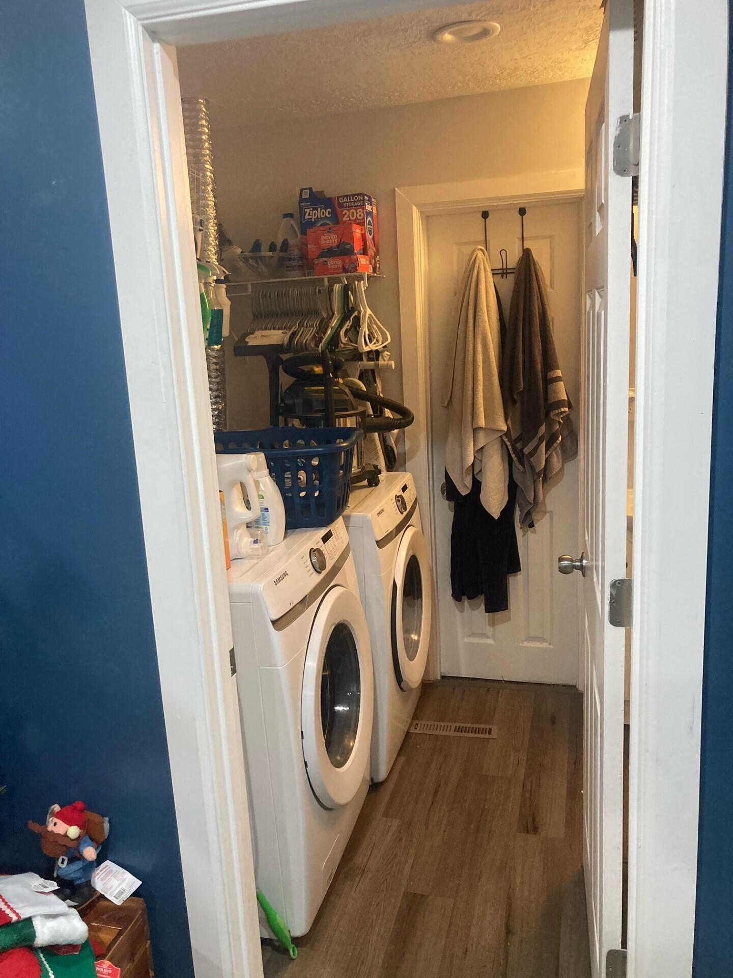 2165 Brentnell Avenue