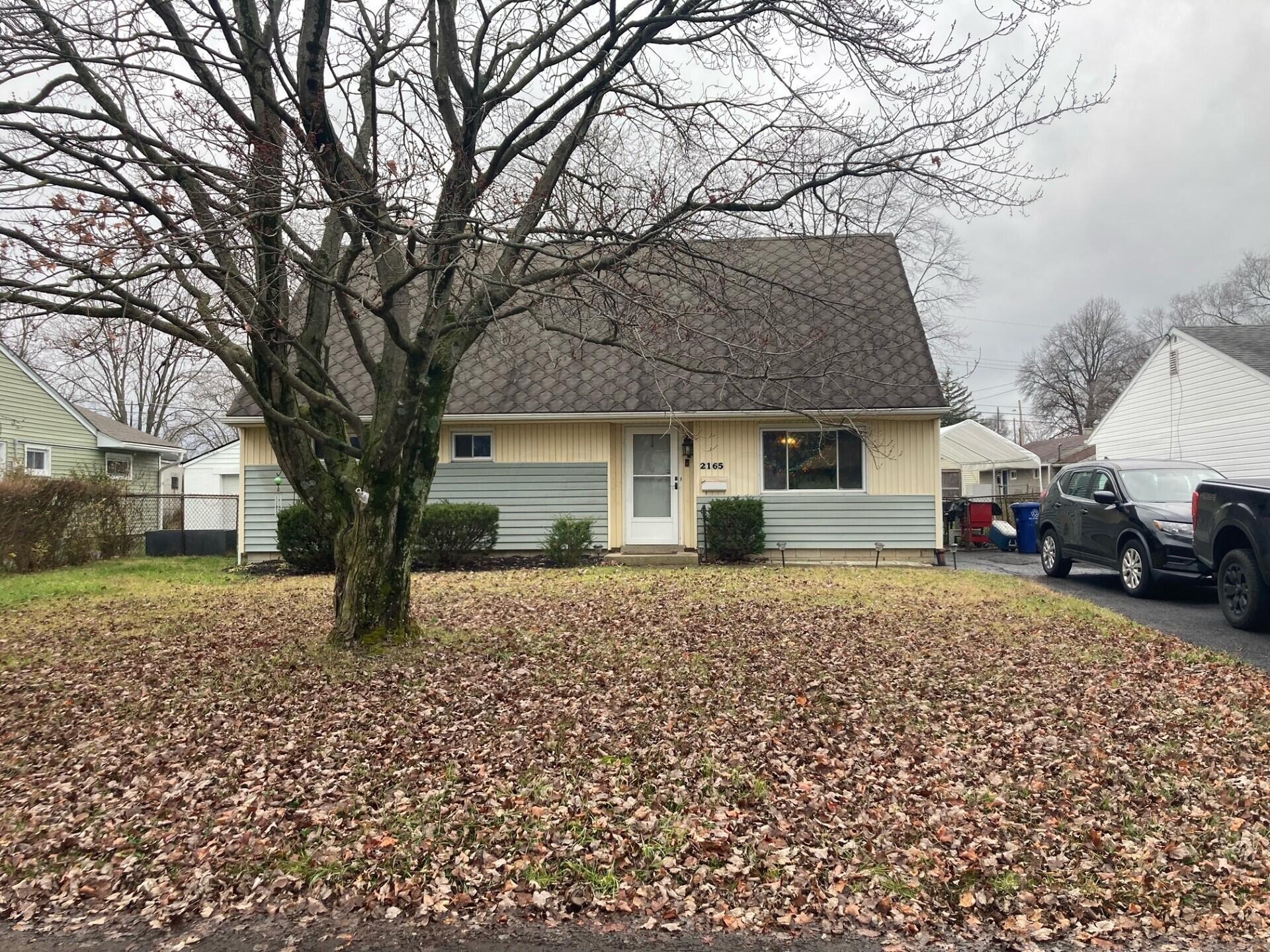 2165 Brentnell Avenue