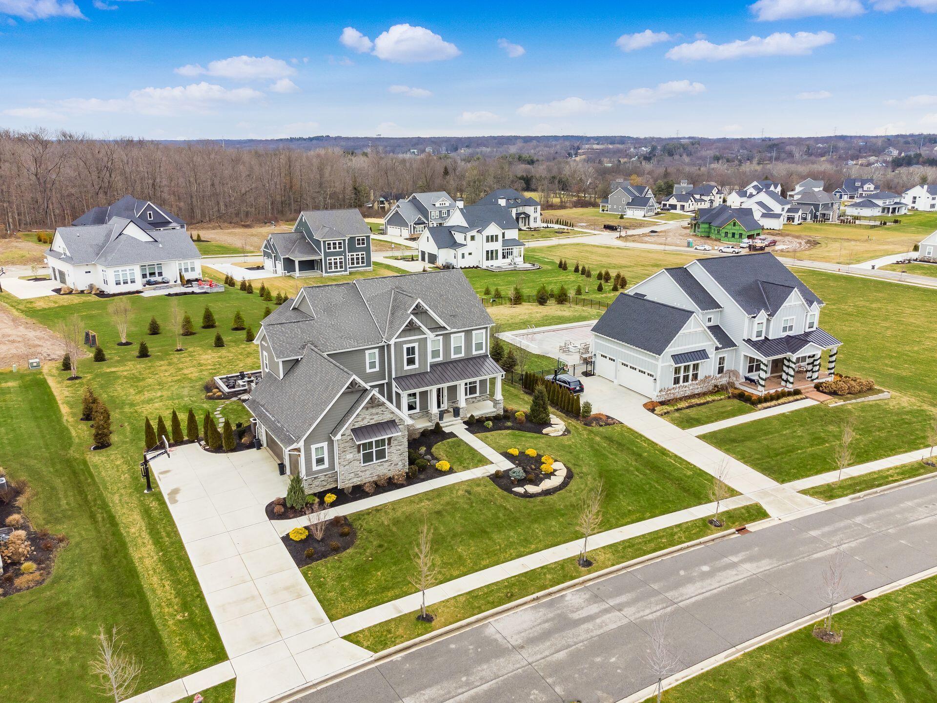 1924 Liberty Bluff Drive