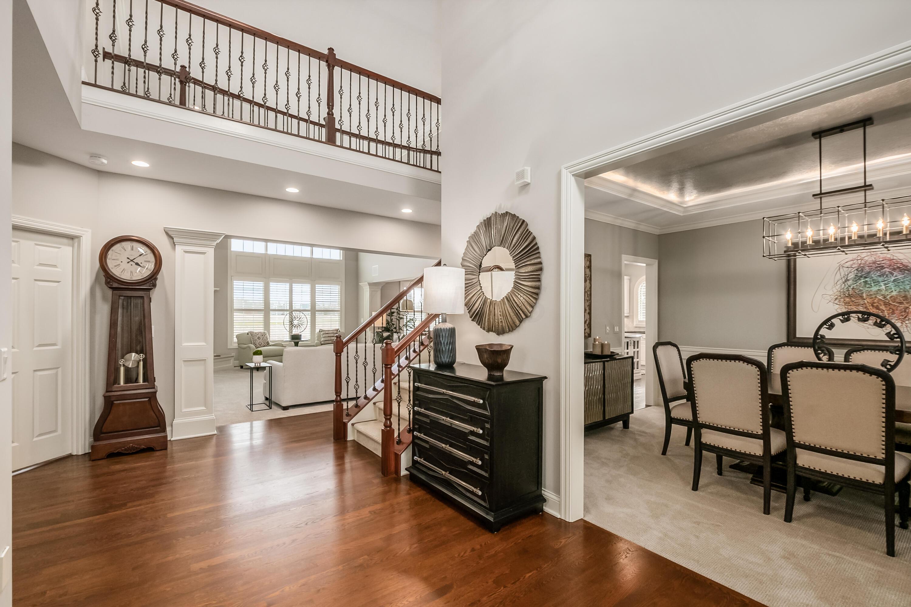 10101 Archer Lane