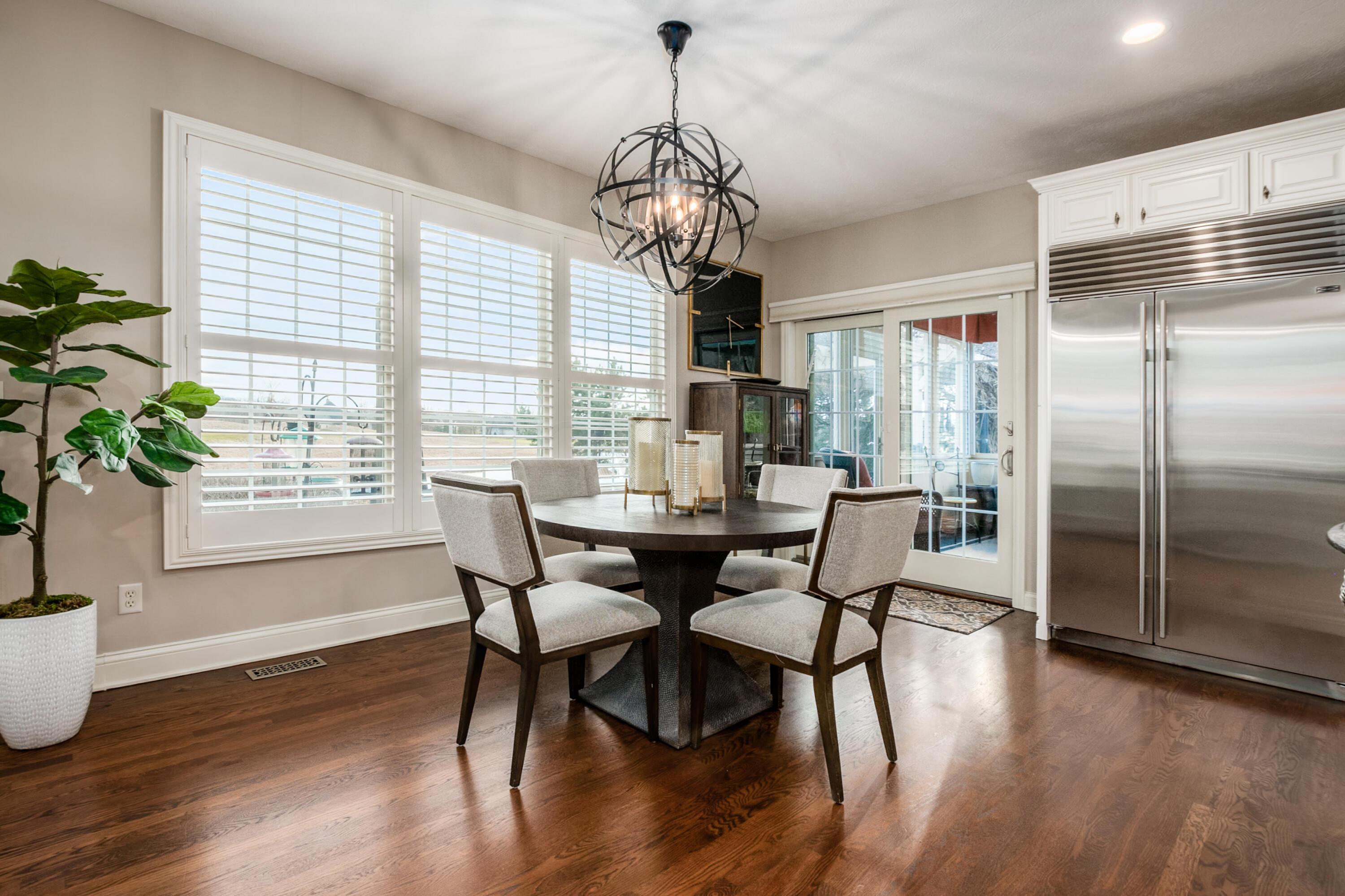 10101 Archer Lane