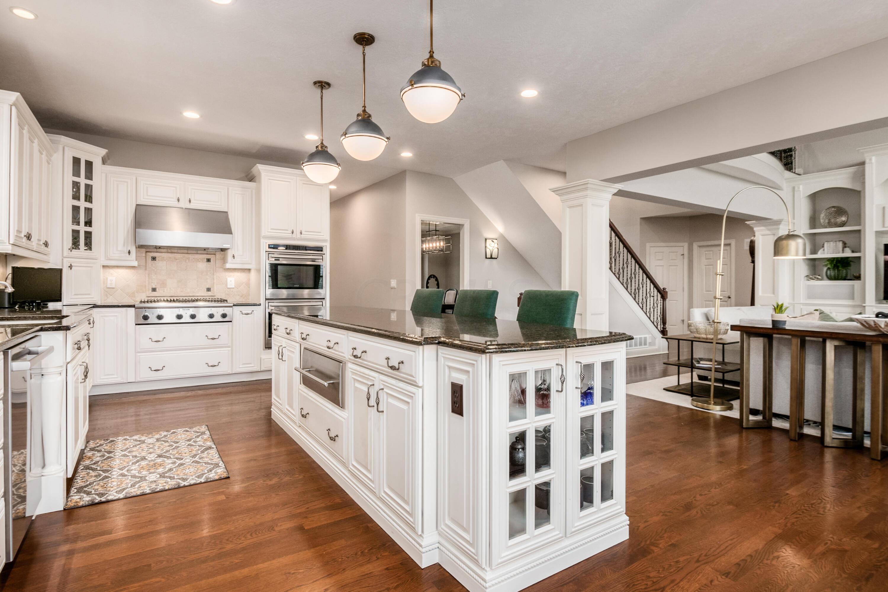 10101 Archer Lane