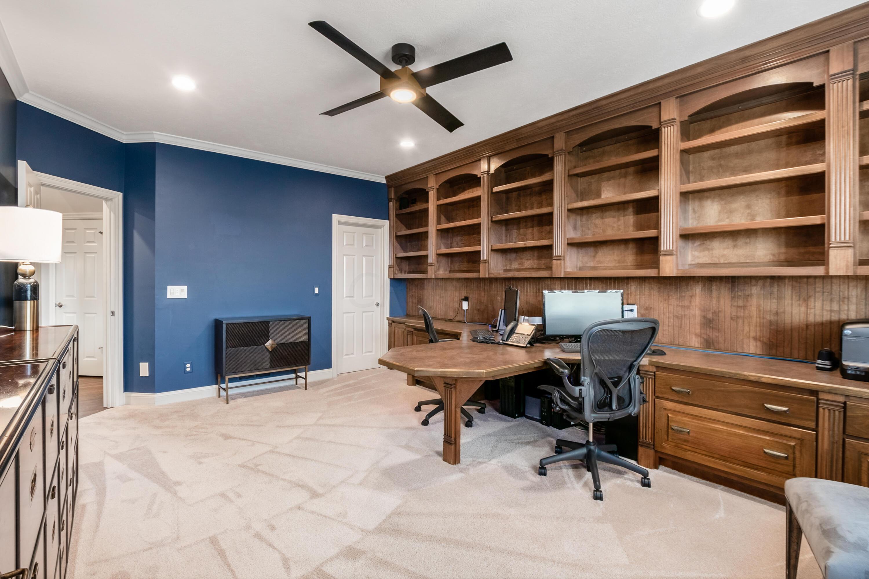 10101 Archer Lane