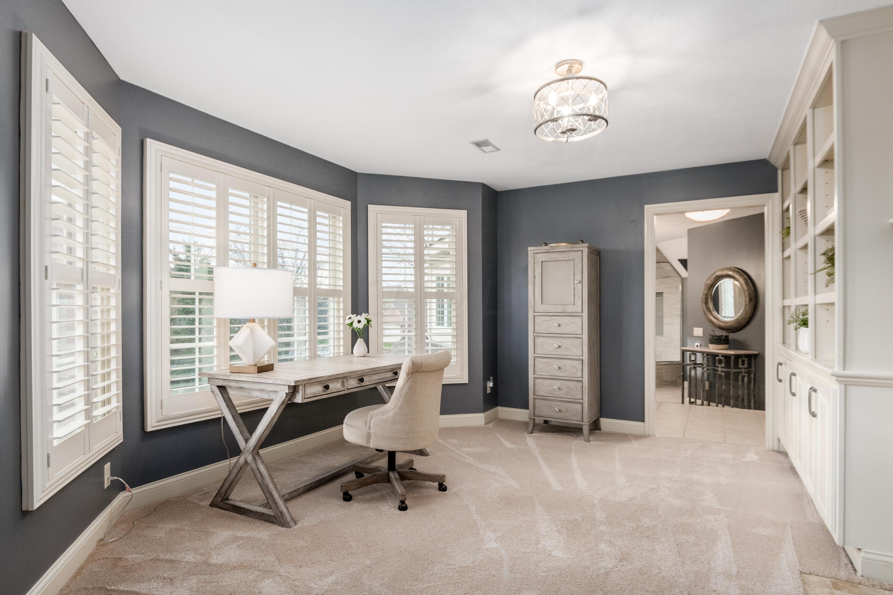 10101 Archer Lane