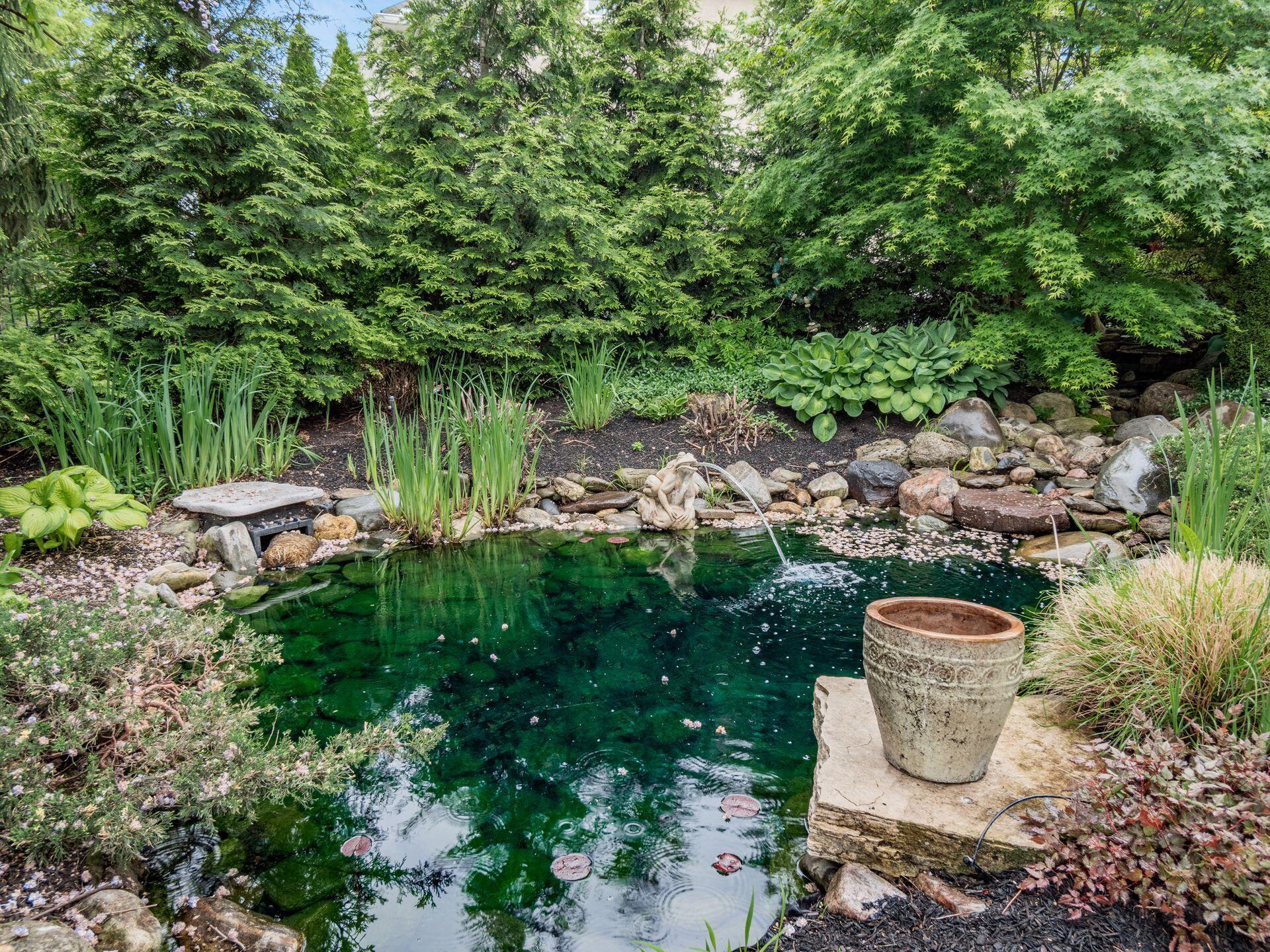 10101 Archer Lane