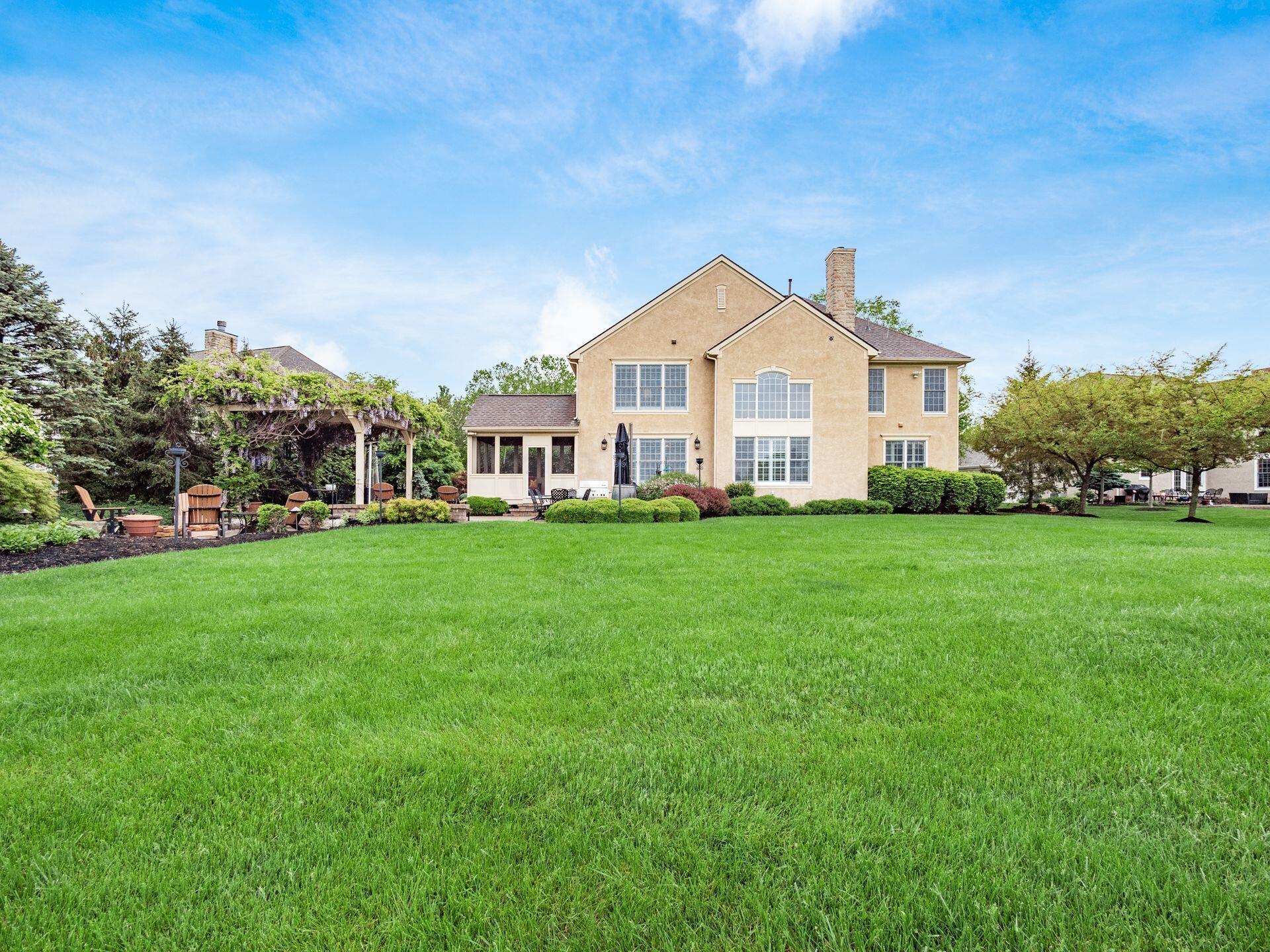 10101 Archer Lane