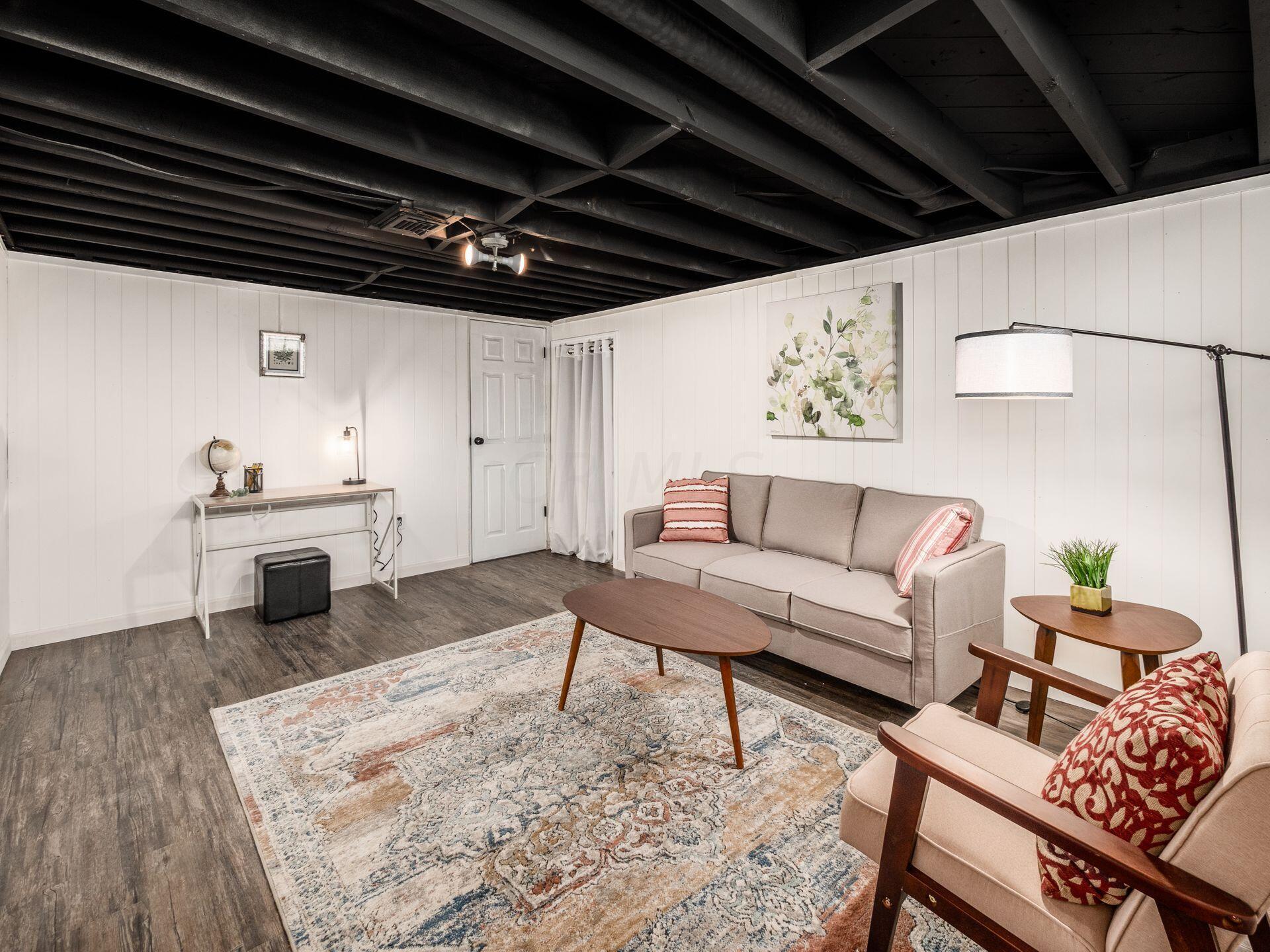 144 S Wheatland Avenue