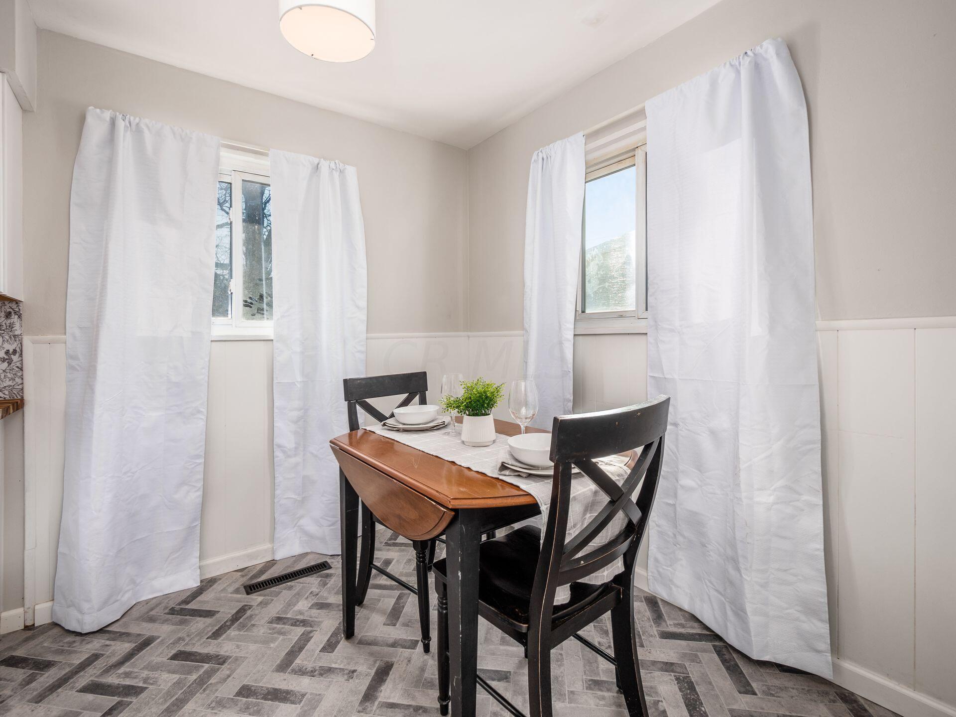 144 S Wheatland Avenue