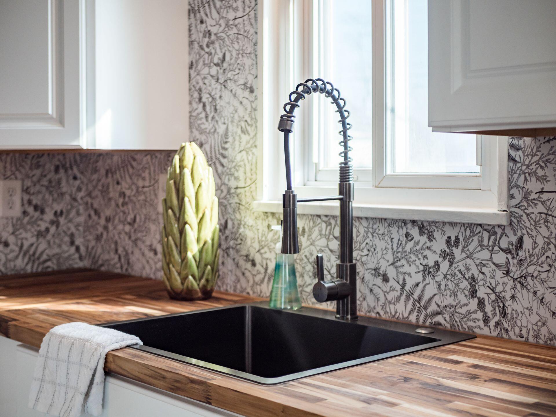 144 S Wheatland Avenue