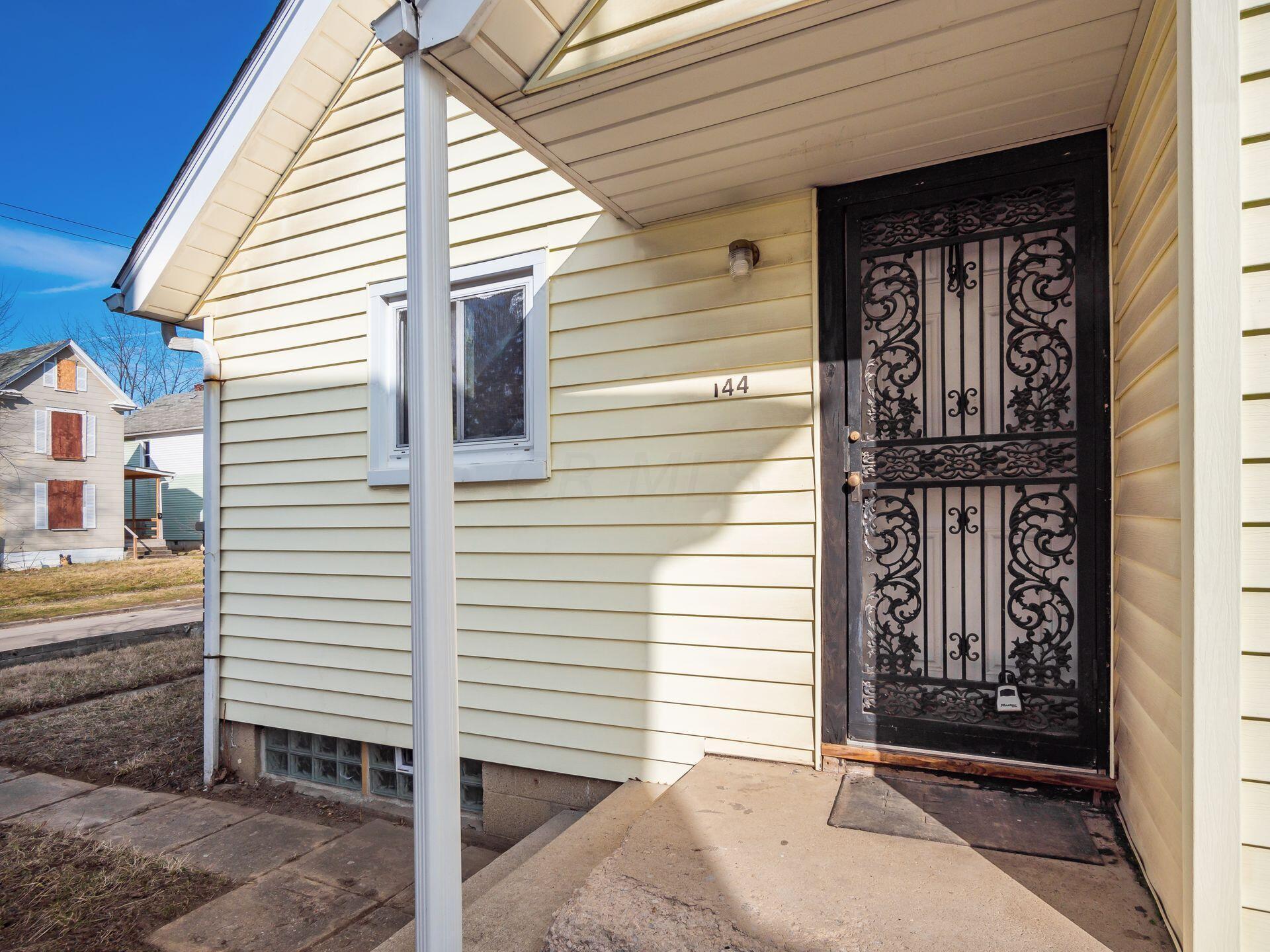 144 S Wheatland Avenue