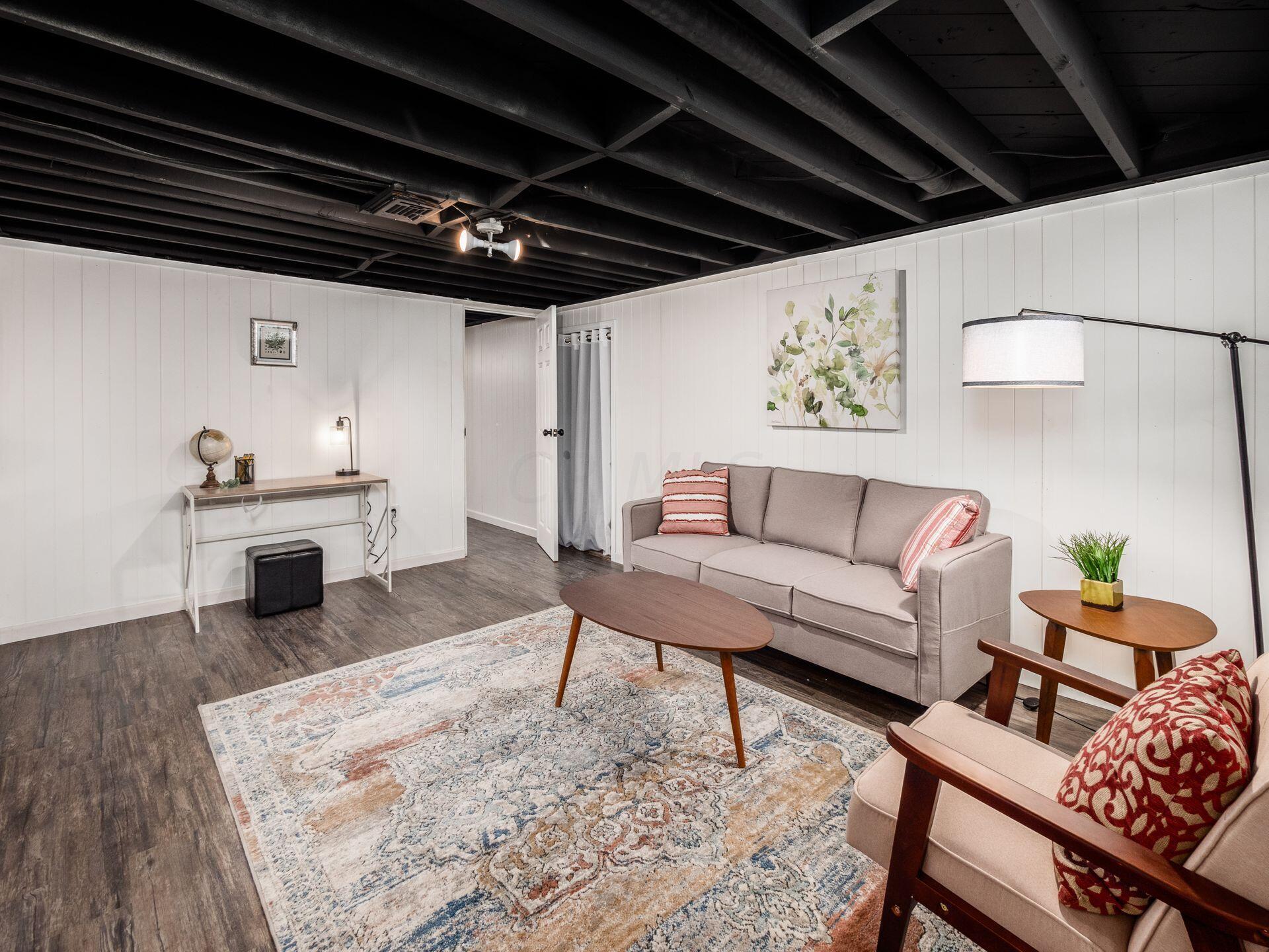 144 S Wheatland Avenue