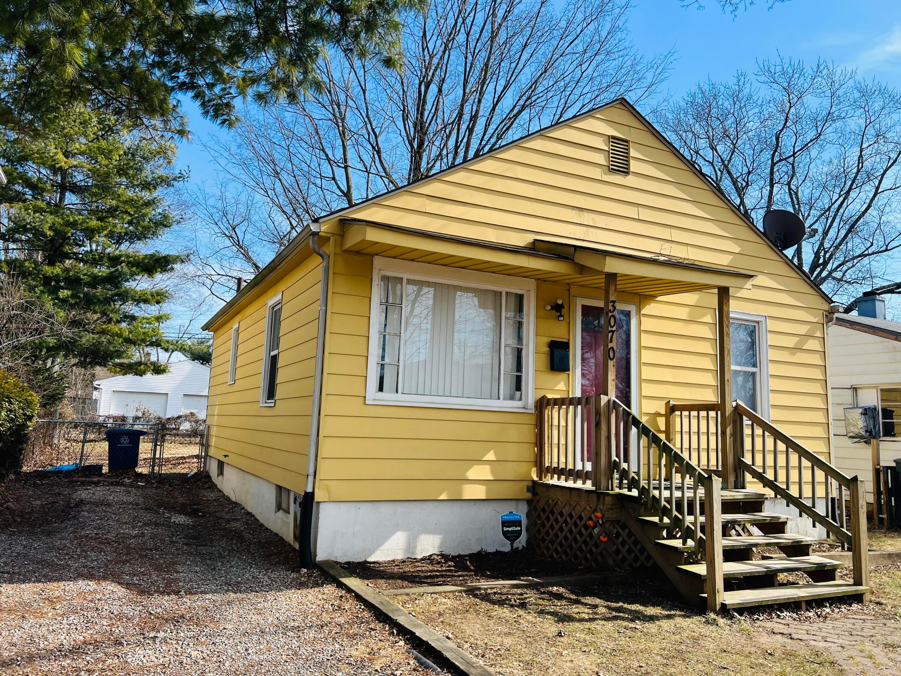 3070 Hiawatha Street