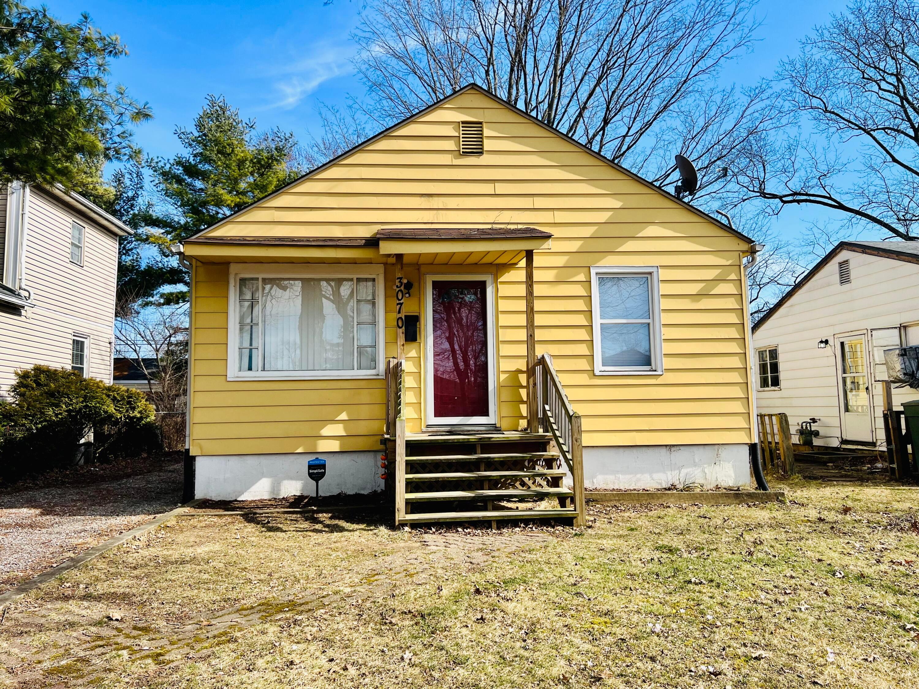 3070 Hiawatha Street