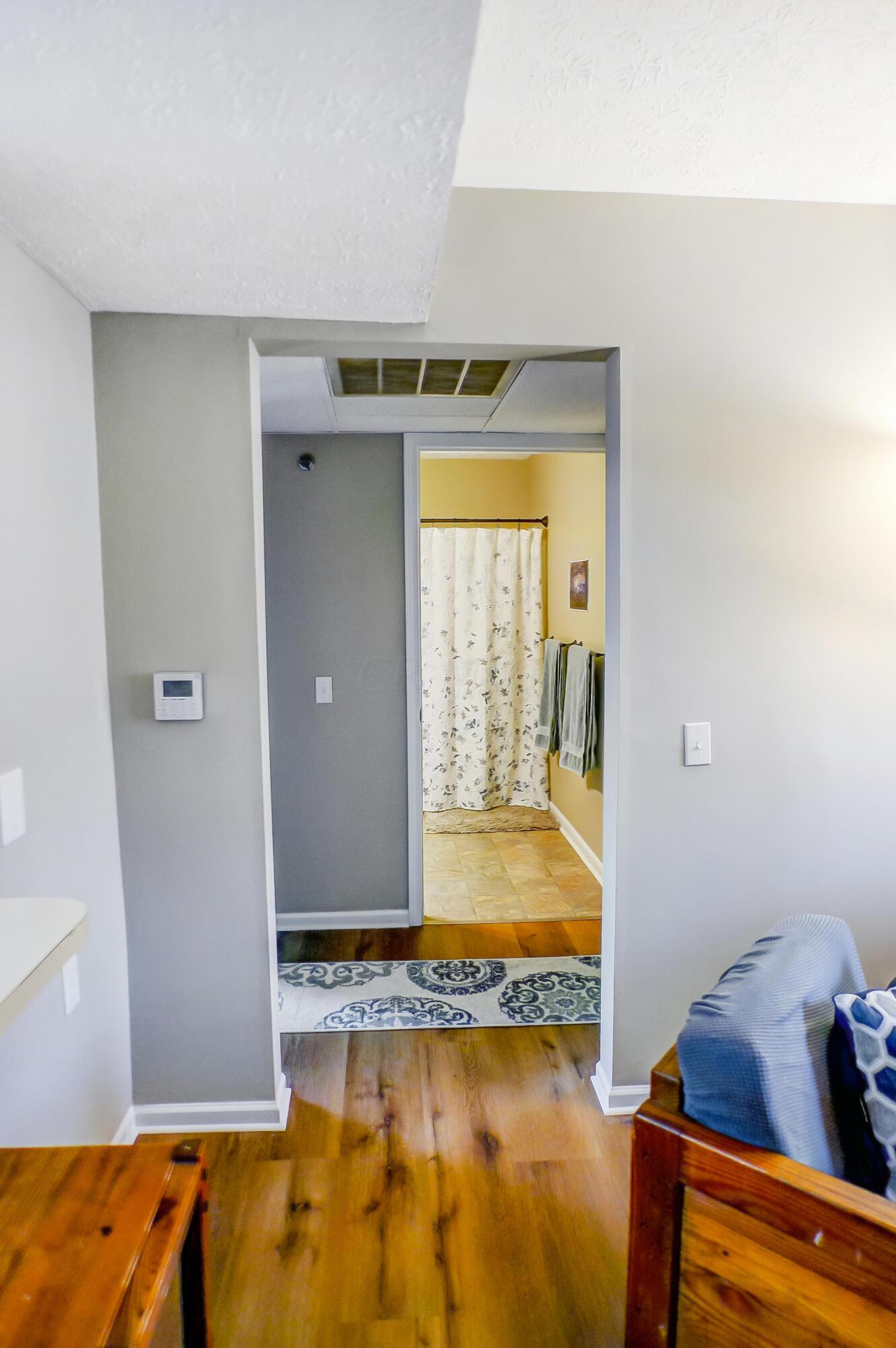 15 S Shafer Street, 2102