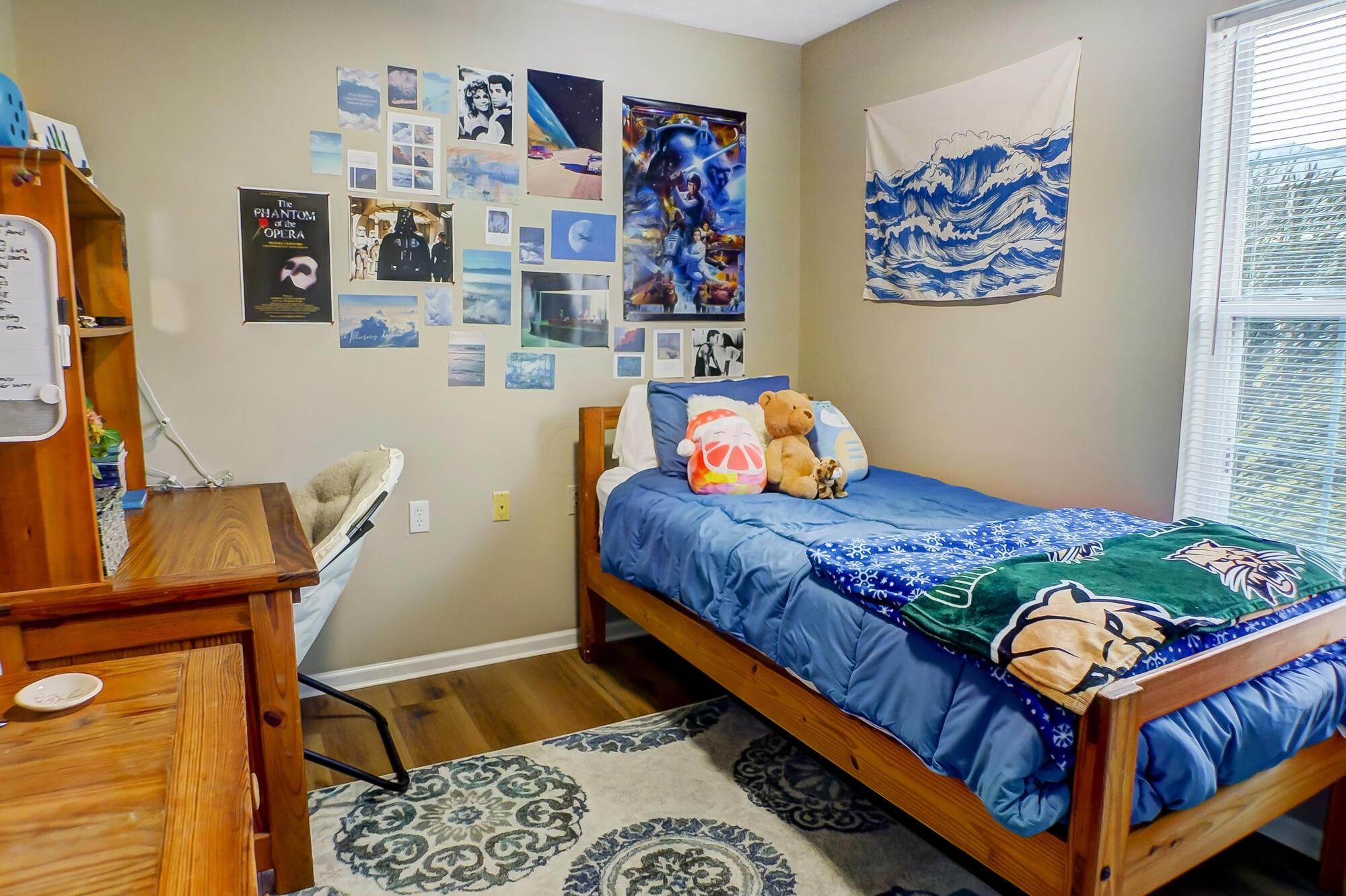 15 S Shafer Street, 2102