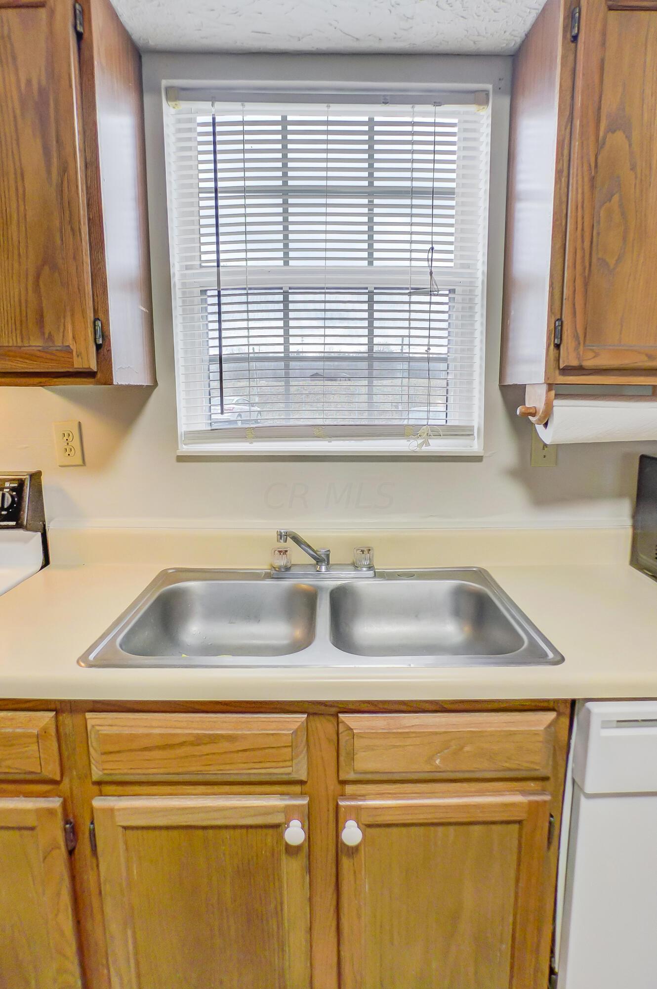 15 S Shafer Street, 2102