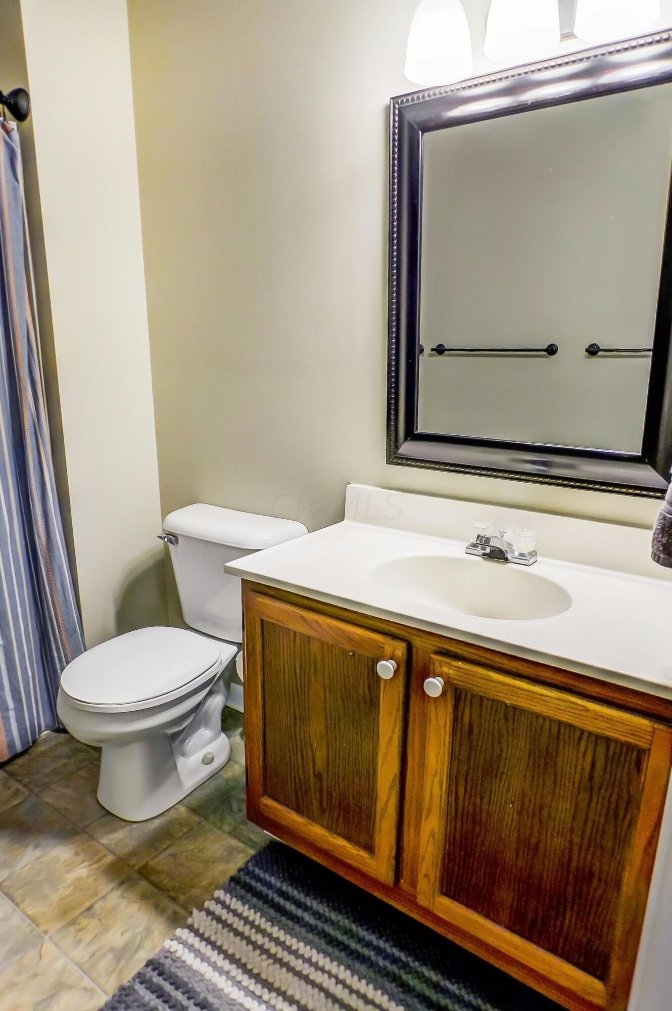 15 S Shafer Street, 2102