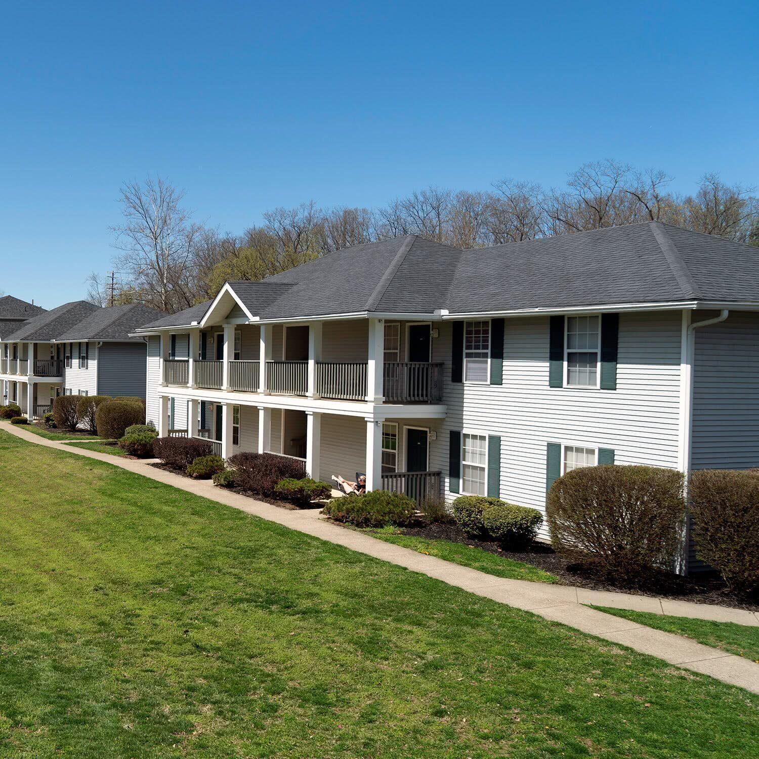 15 S Shafer Street, 2102