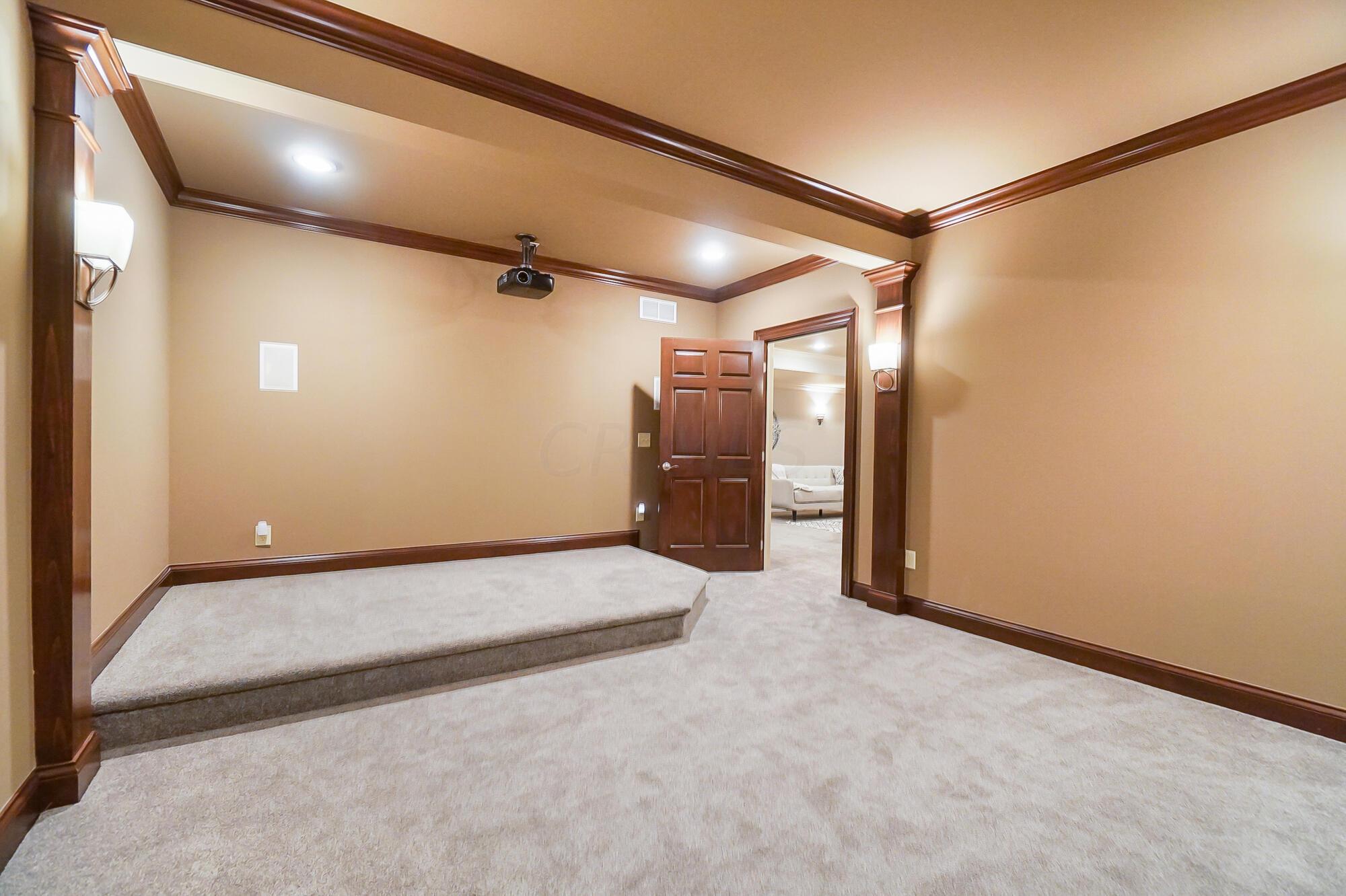 6387 Braymoore Drive