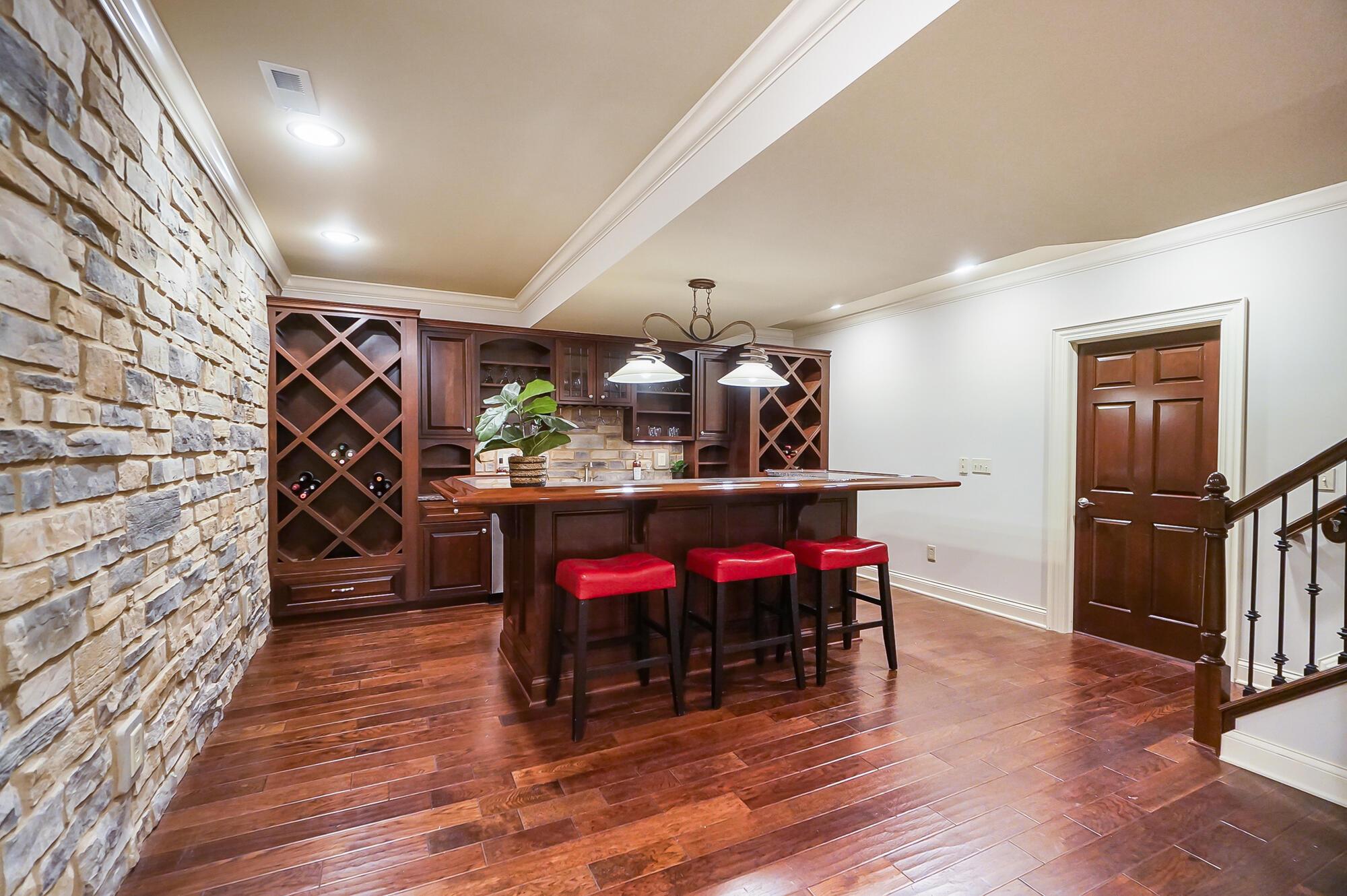 6387 Braymoore Drive