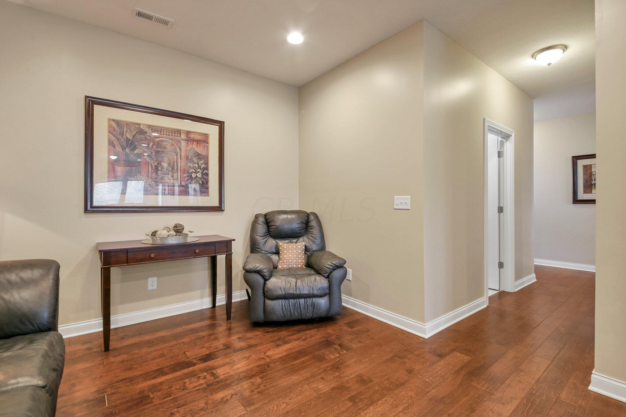 5744 Albany Reserve Drive