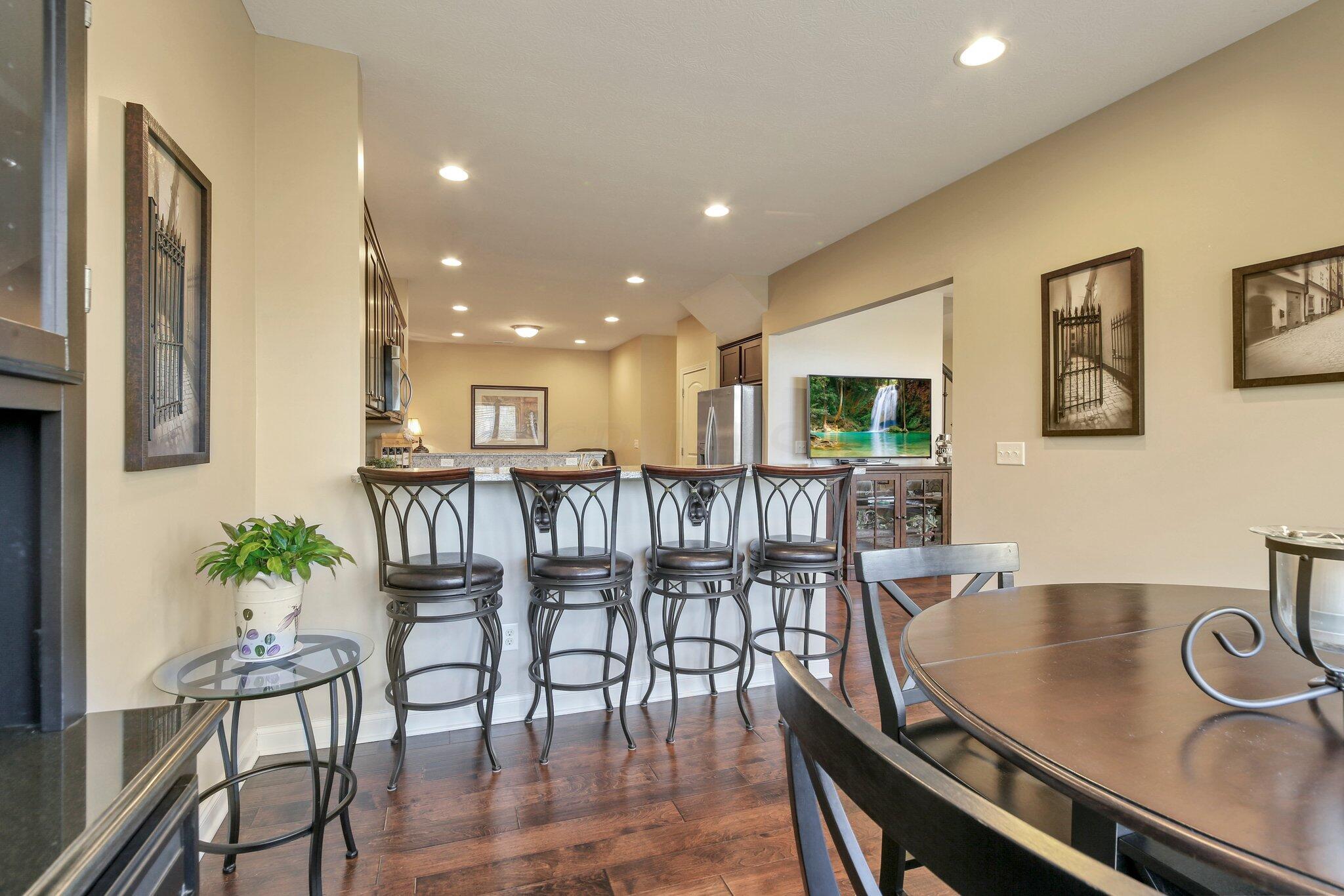 5744 Albany Reserve Drive