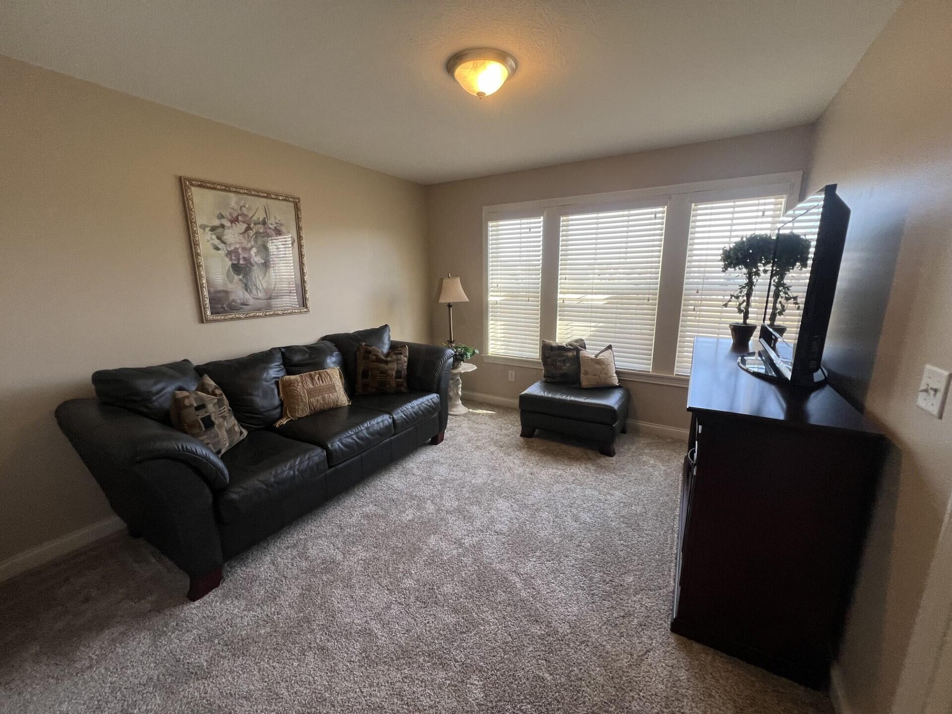 5744 Albany Reserve Drive