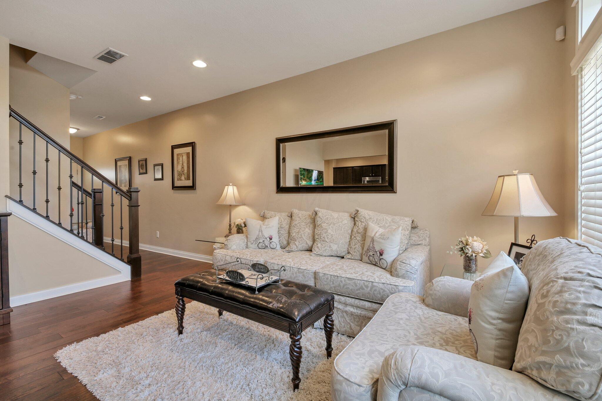 5744 Albany Reserve Drive