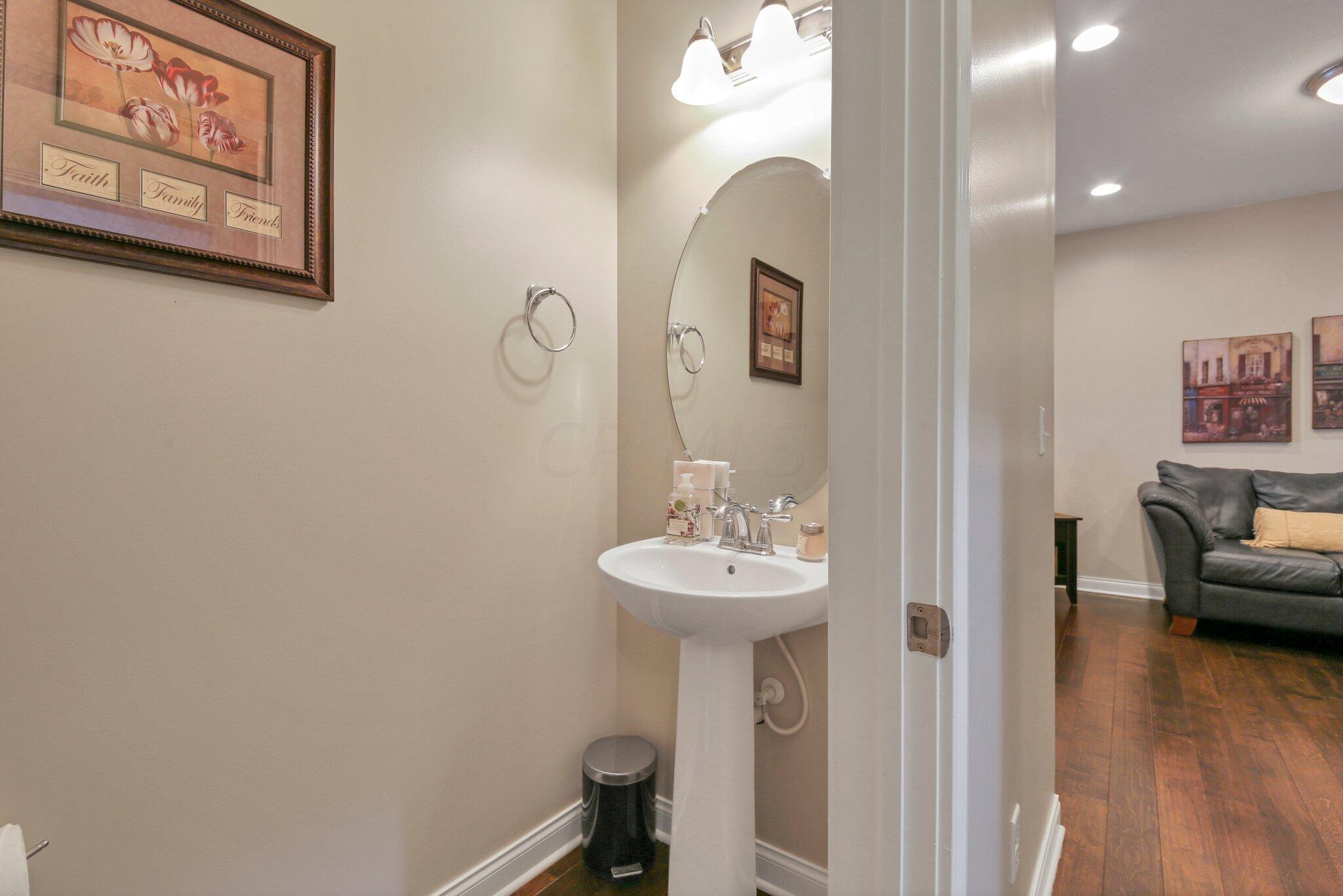 5744 Albany Reserve Drive