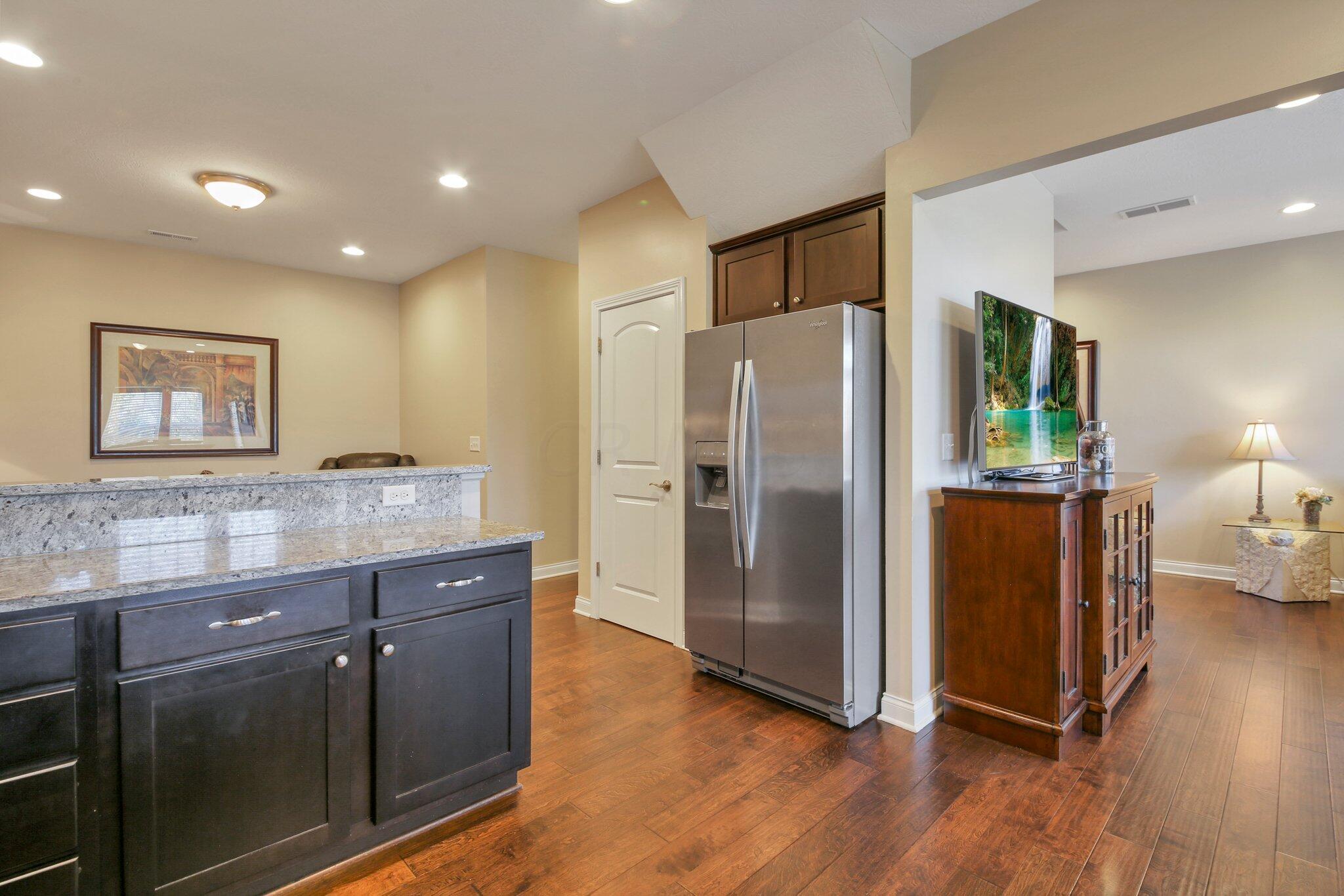 5744 Albany Reserve Drive