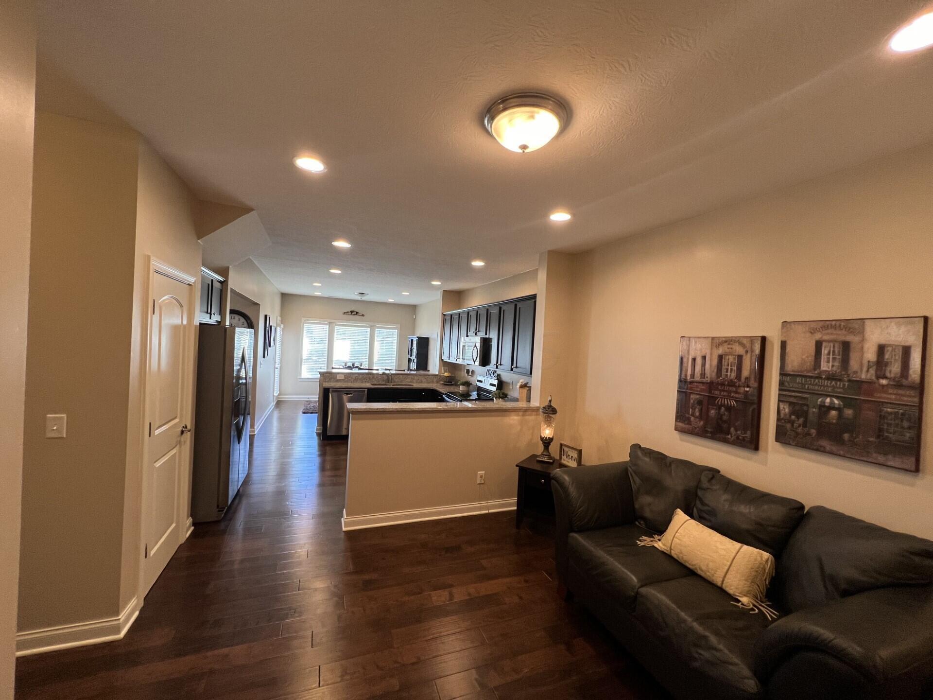 5744 Albany Reserve Drive