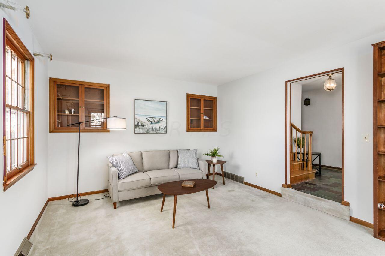 242 Apache Circle