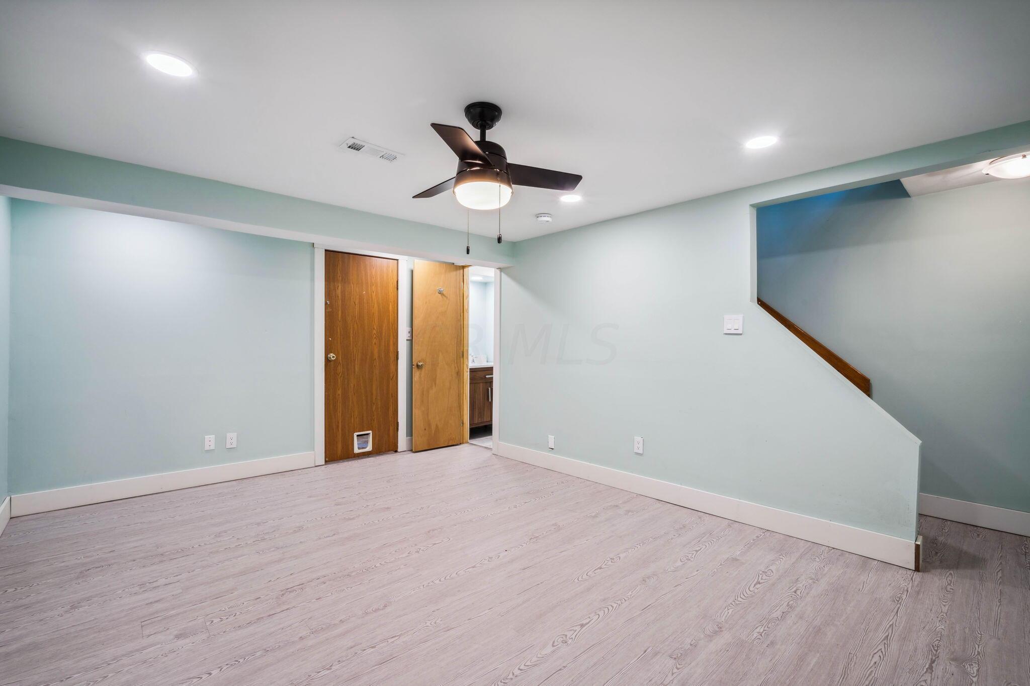5025 Singleton Drive, 23-C