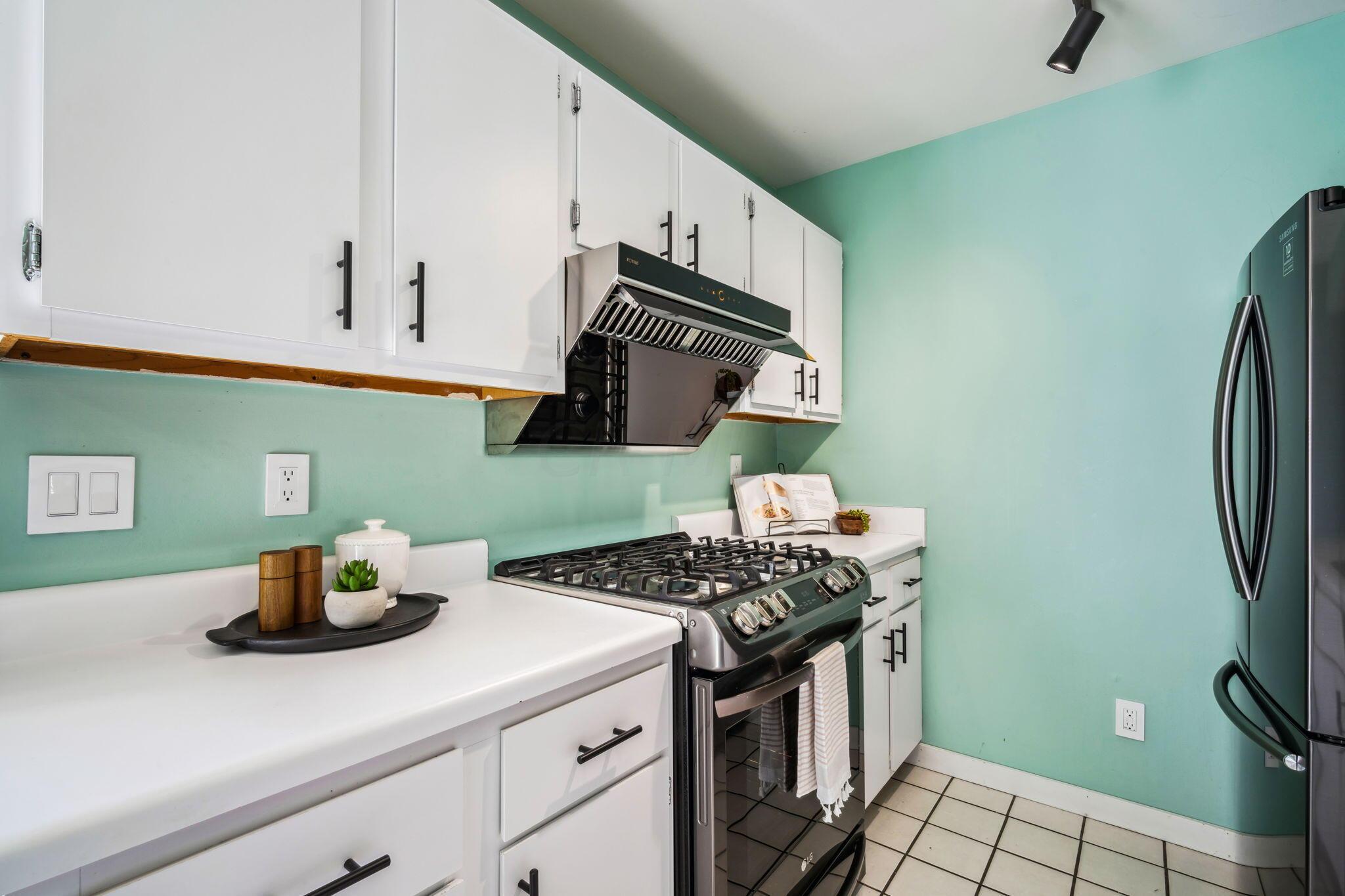 5025 Singleton Drive, 23-C