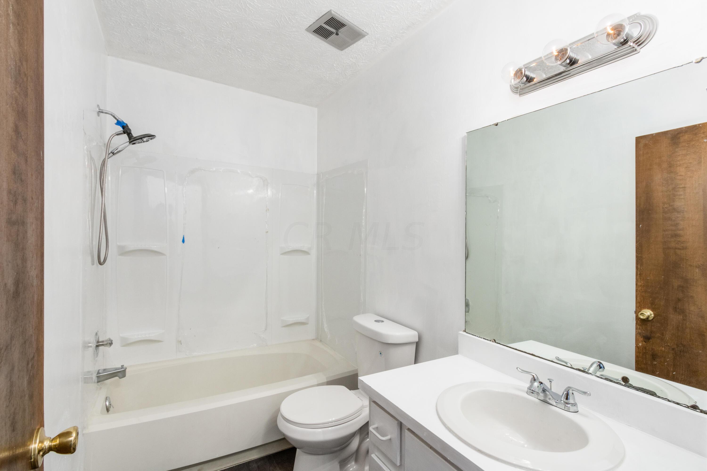 3032 Cooper Bluff Drive