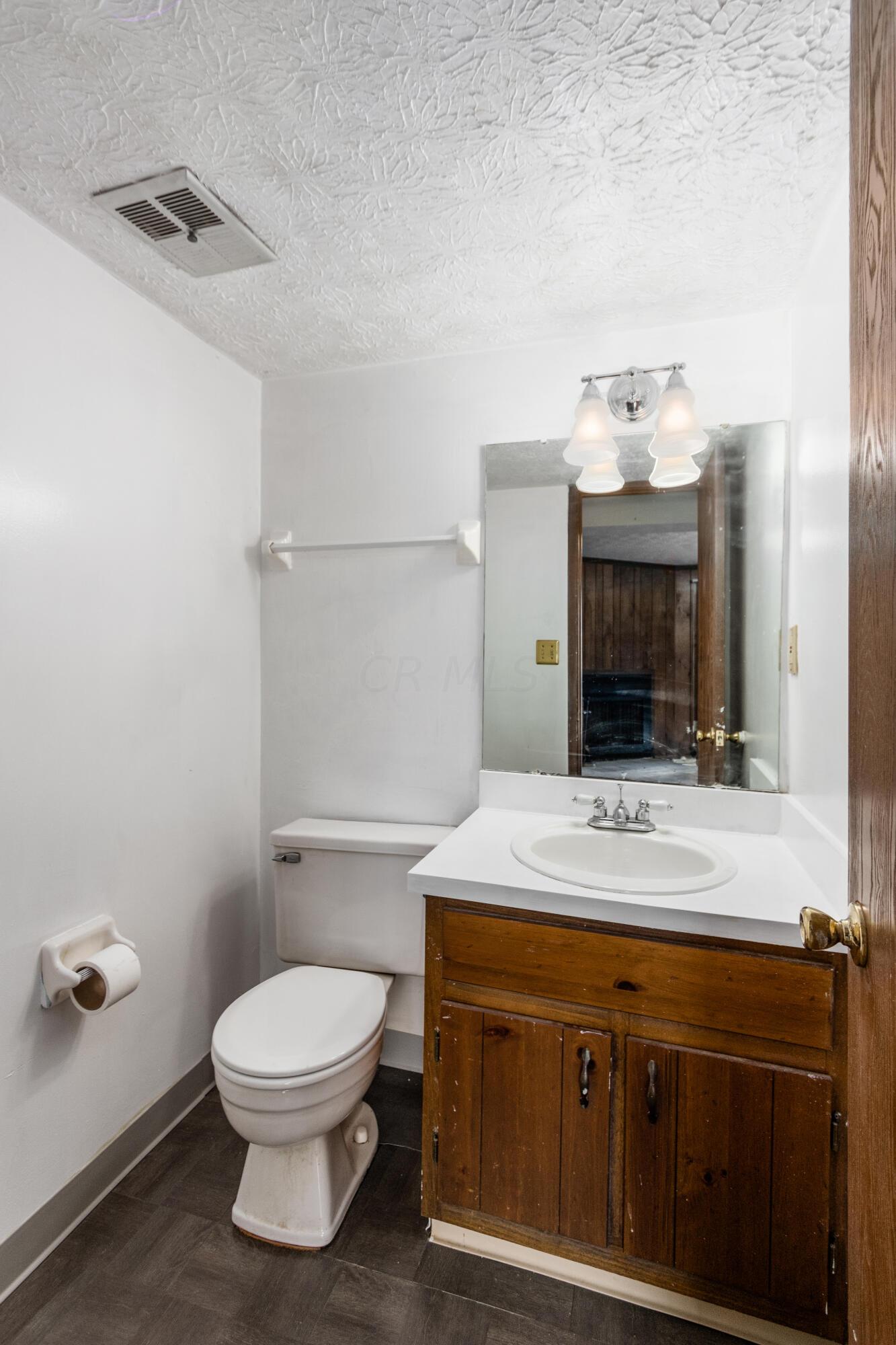 3032 Cooper Bluff Drive