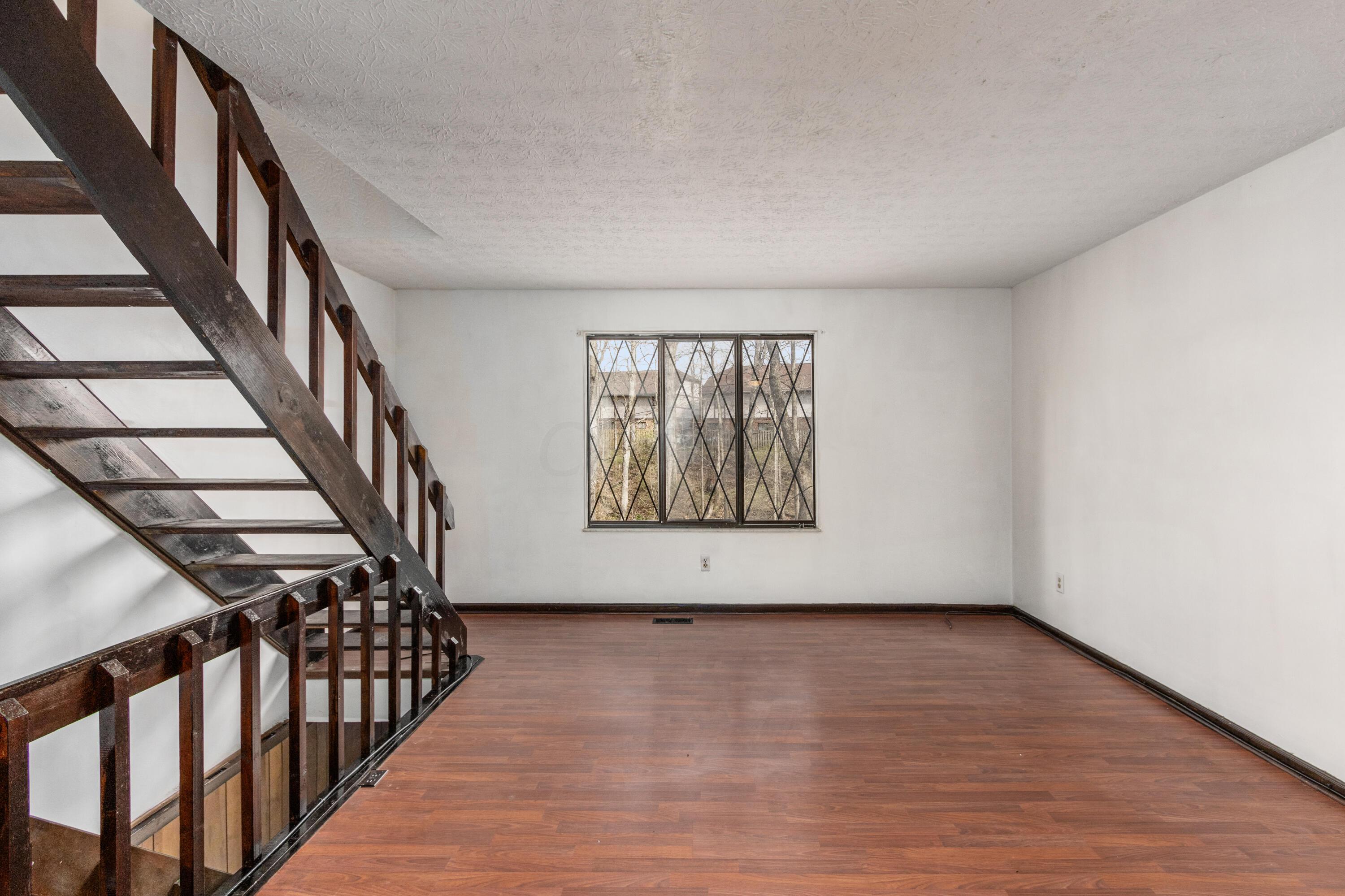 3032 Cooper Bluff Drive