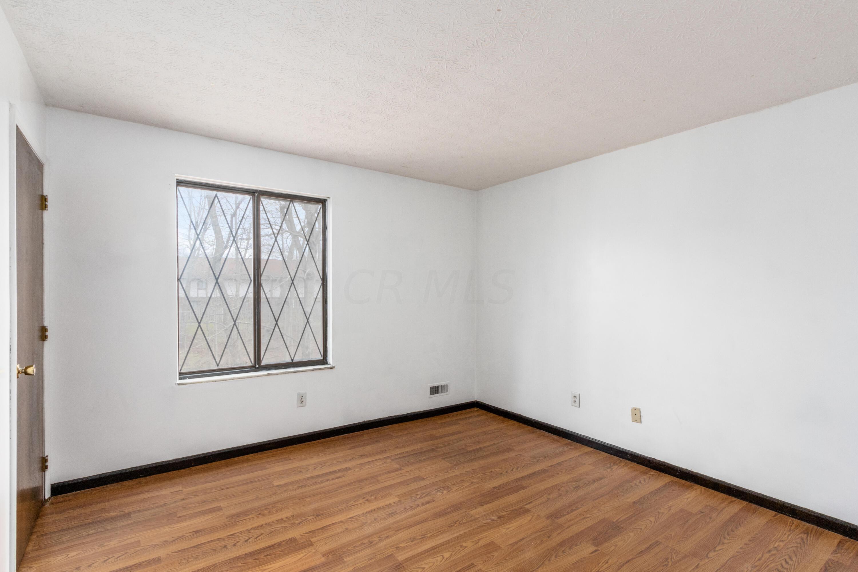 3032 Cooper Bluff Drive