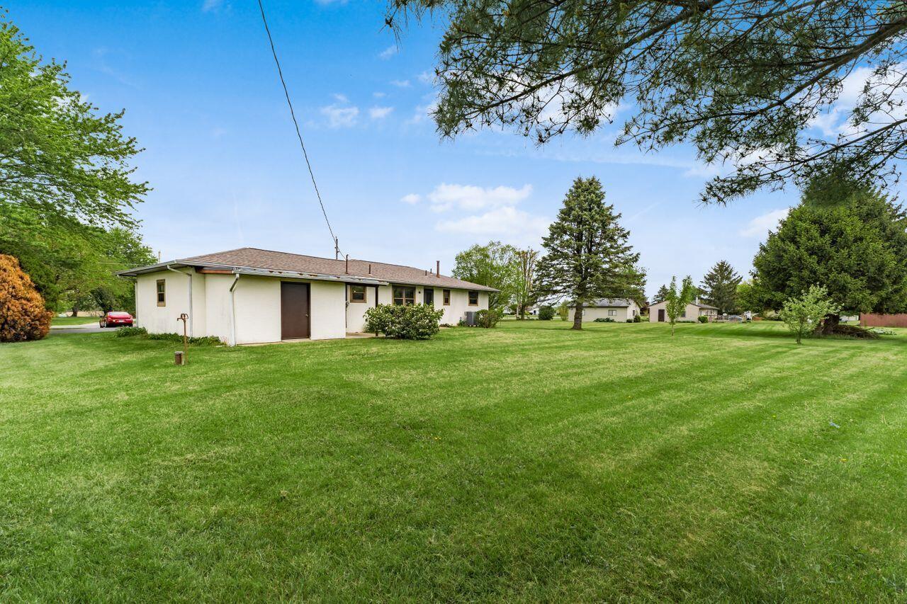 9555 Johnstown Utica Road