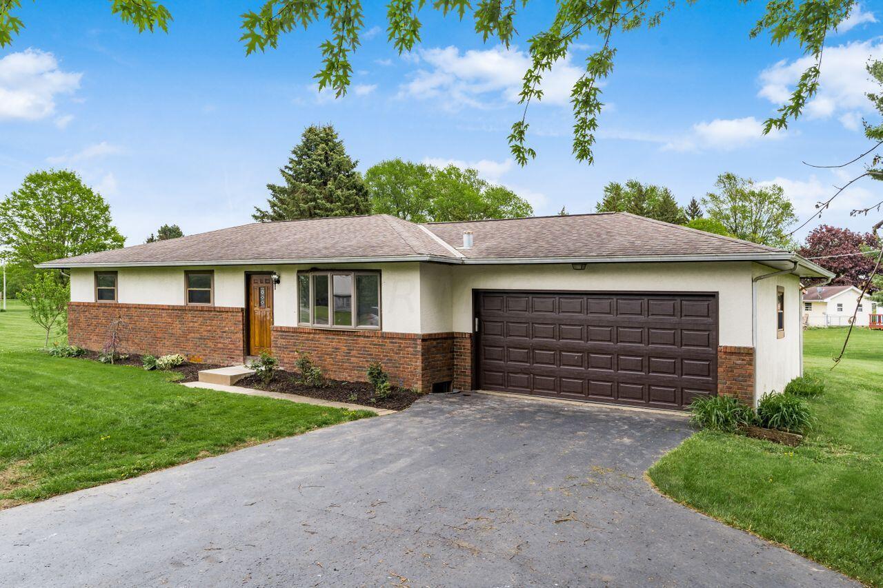 9555 Johnstown Utica Road