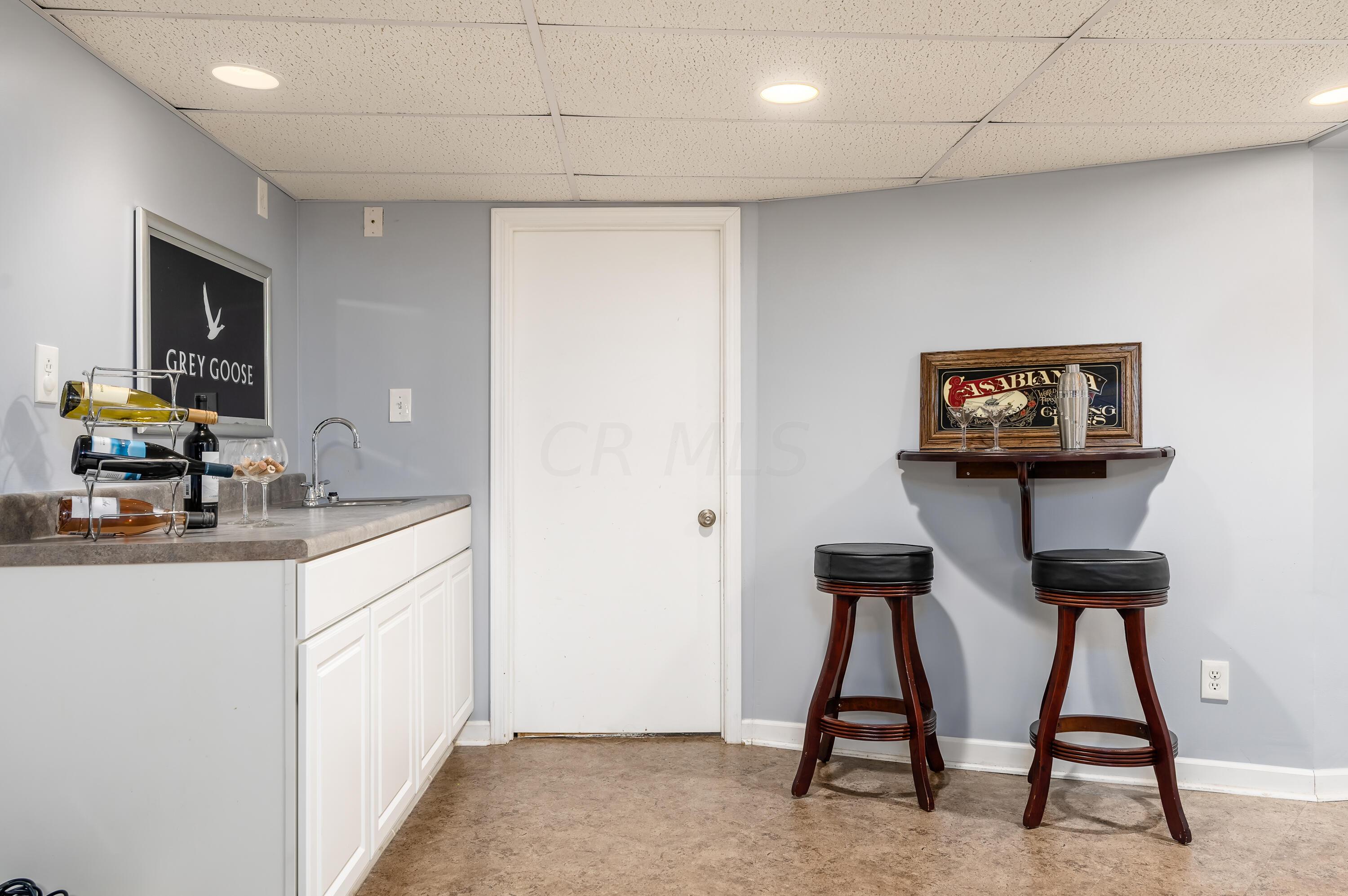 6124 Wentworth Court