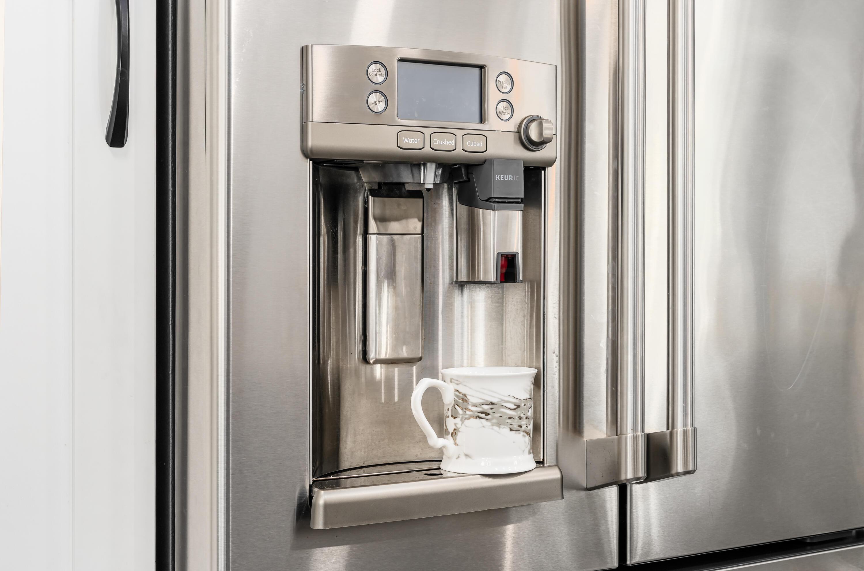 6124 Wentworth Court