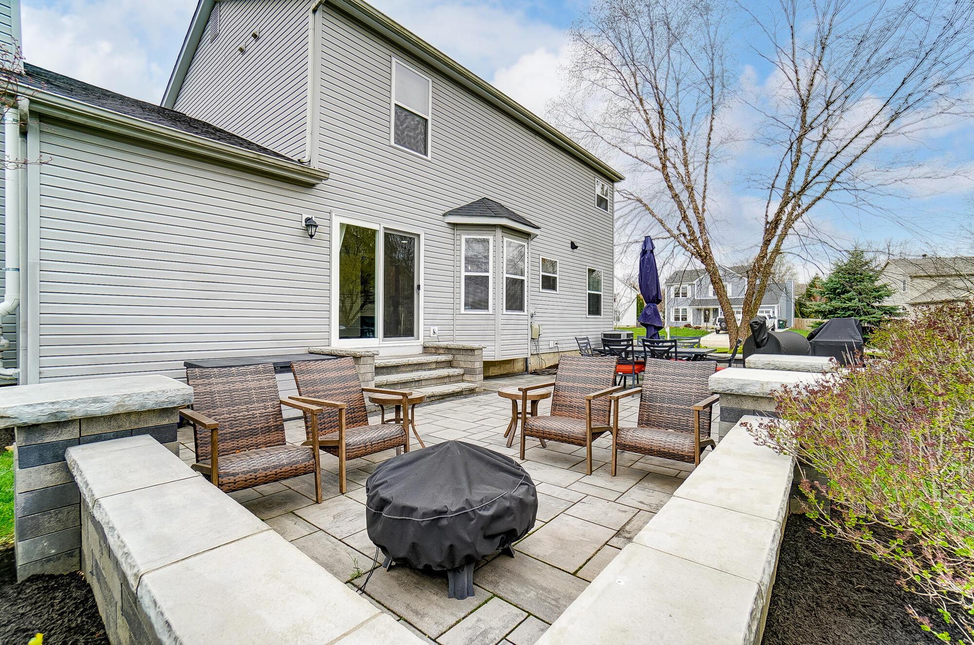 7521 Park Bend Court