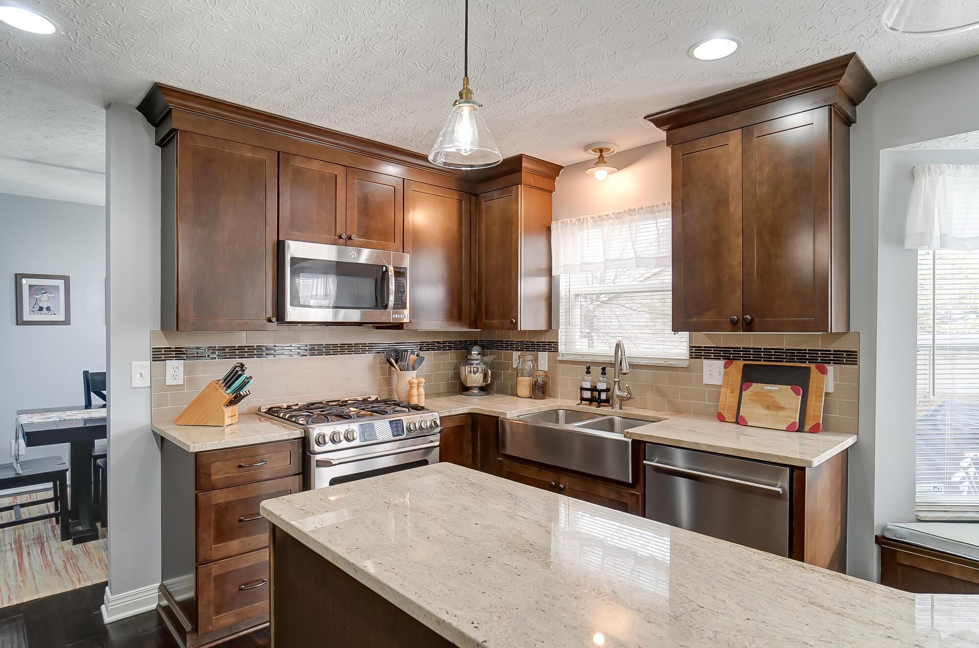 7521 Park Bend Court