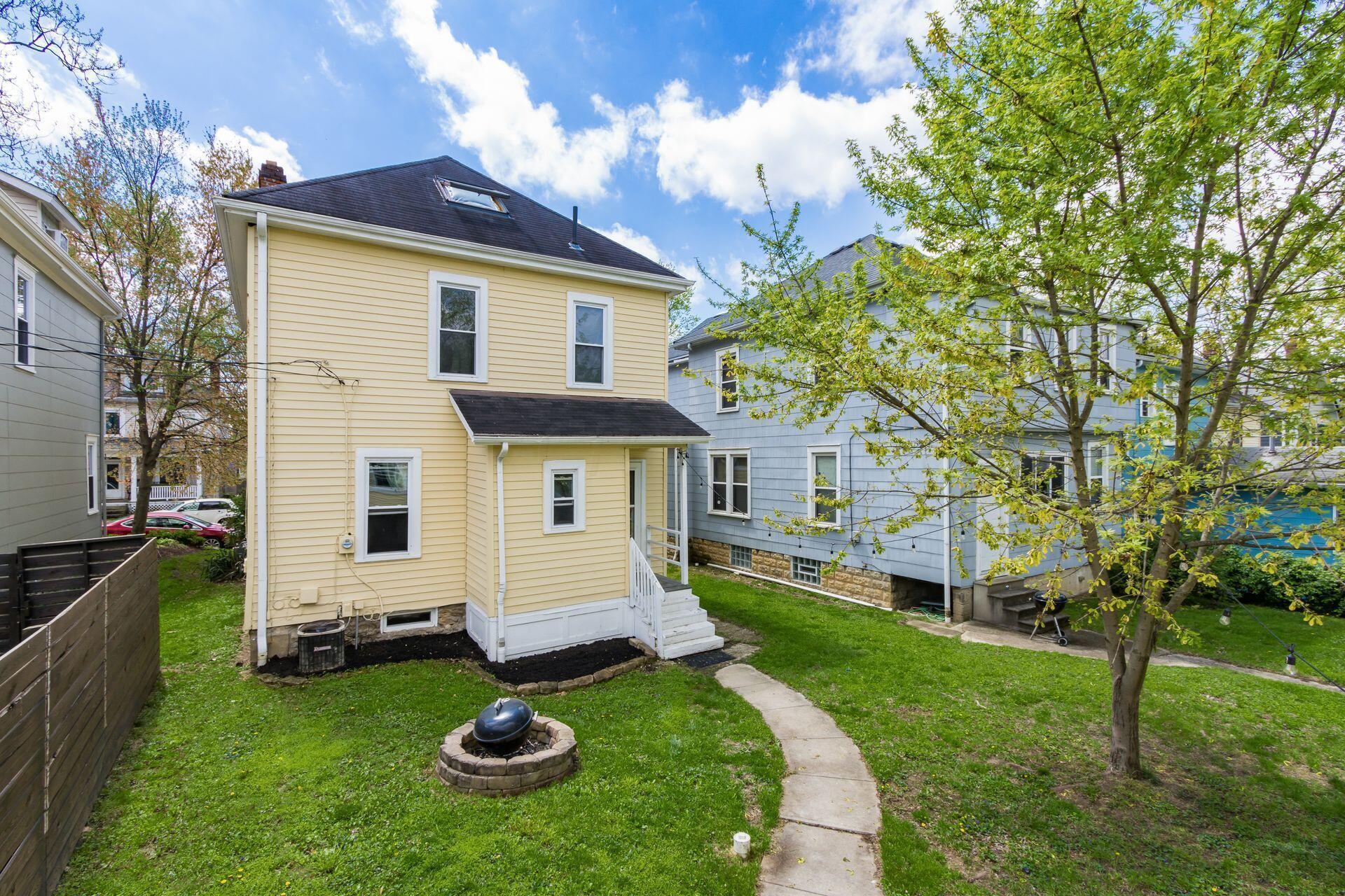 188 E Maynard Avenue