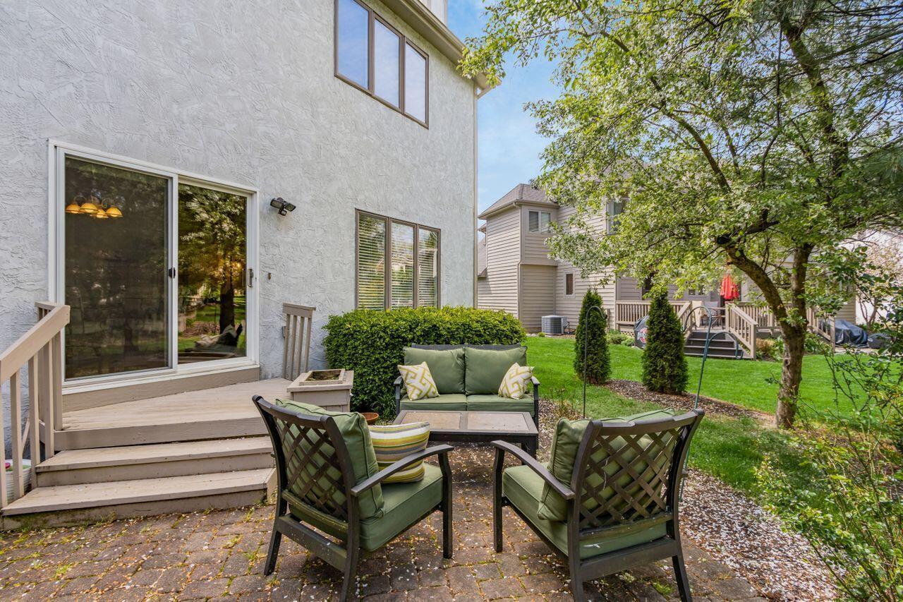 548 Kingfisher Drive